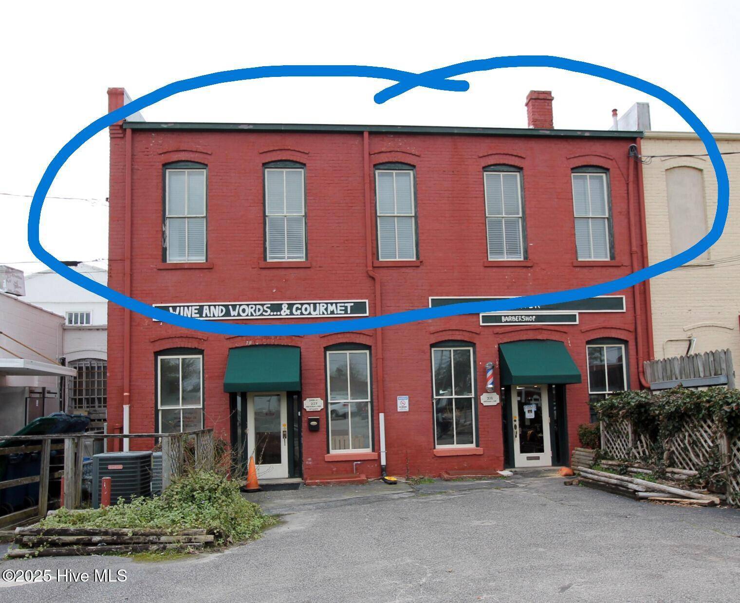 Washington, NC 27889,229 Mid Town LN