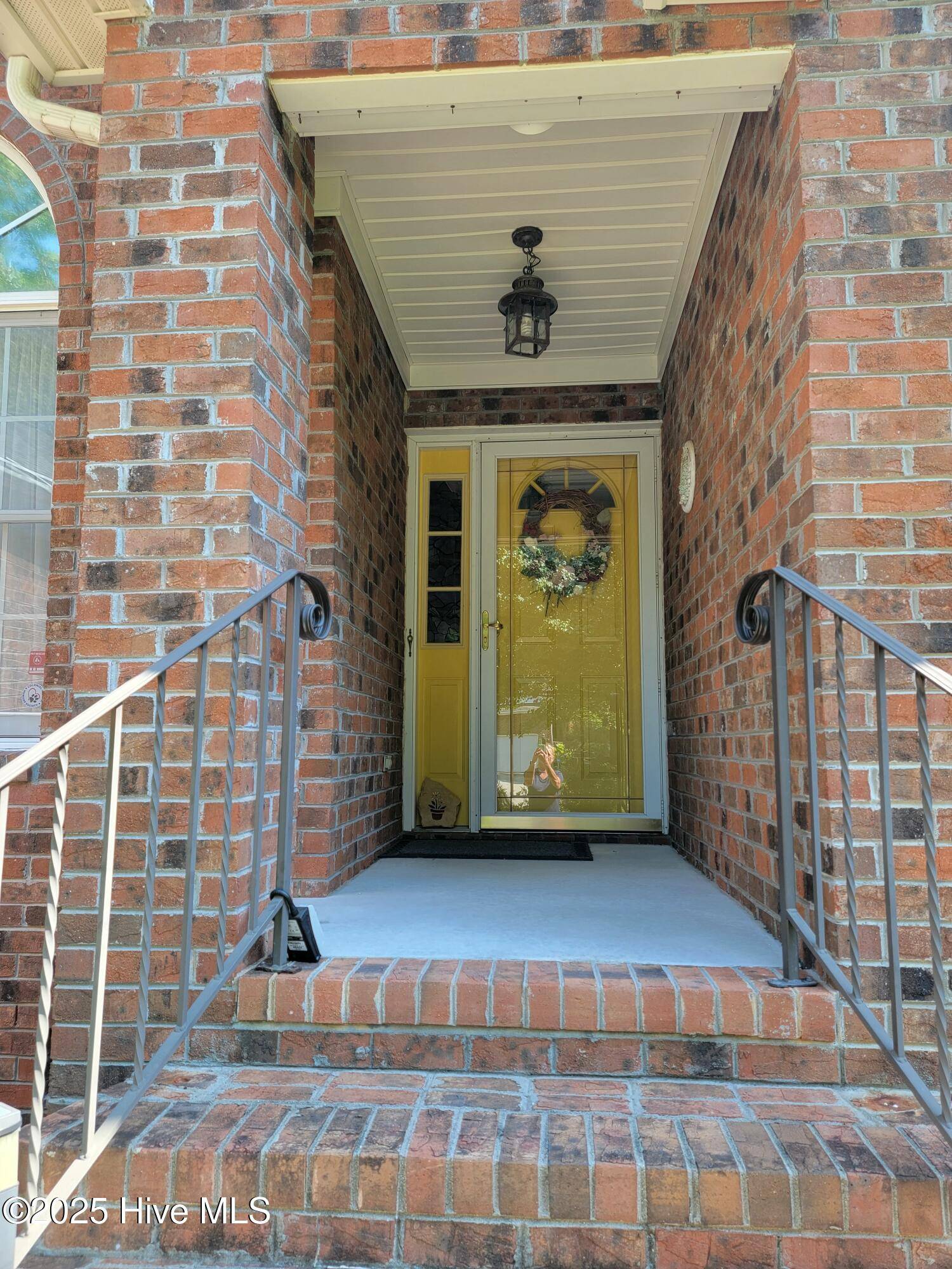 New Bern, NC 28562,128 Southern Hills DR