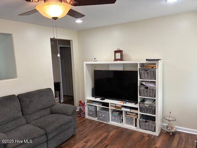 Laurinburg, NC 28352,622 E Vance ST