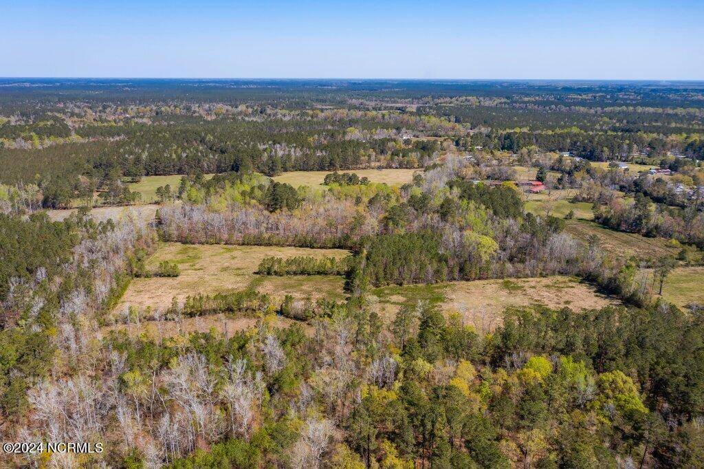 Rocky Point, NC 28457,884 Cheshire RD