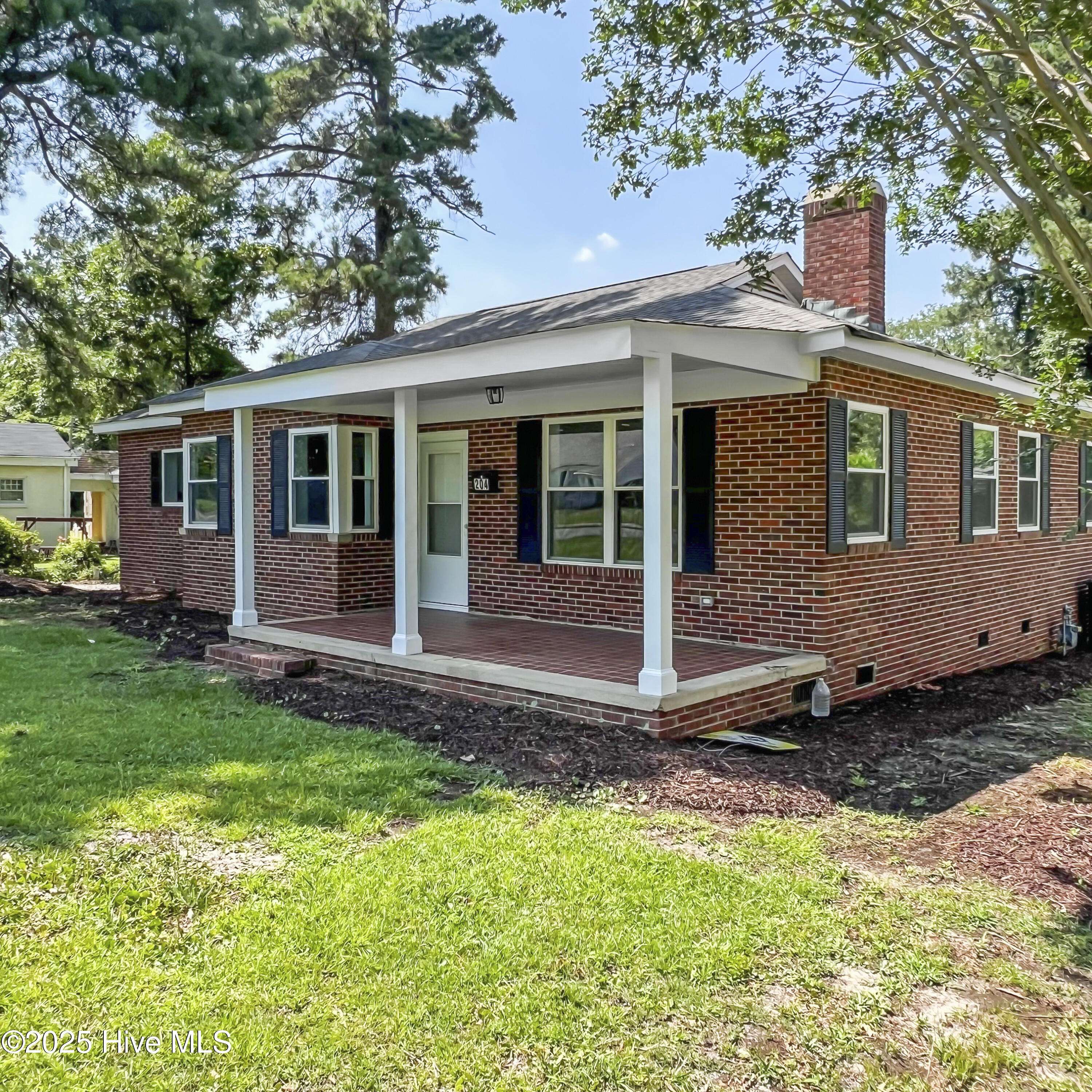 Kinston, NC 28501,204 Wilson AVE