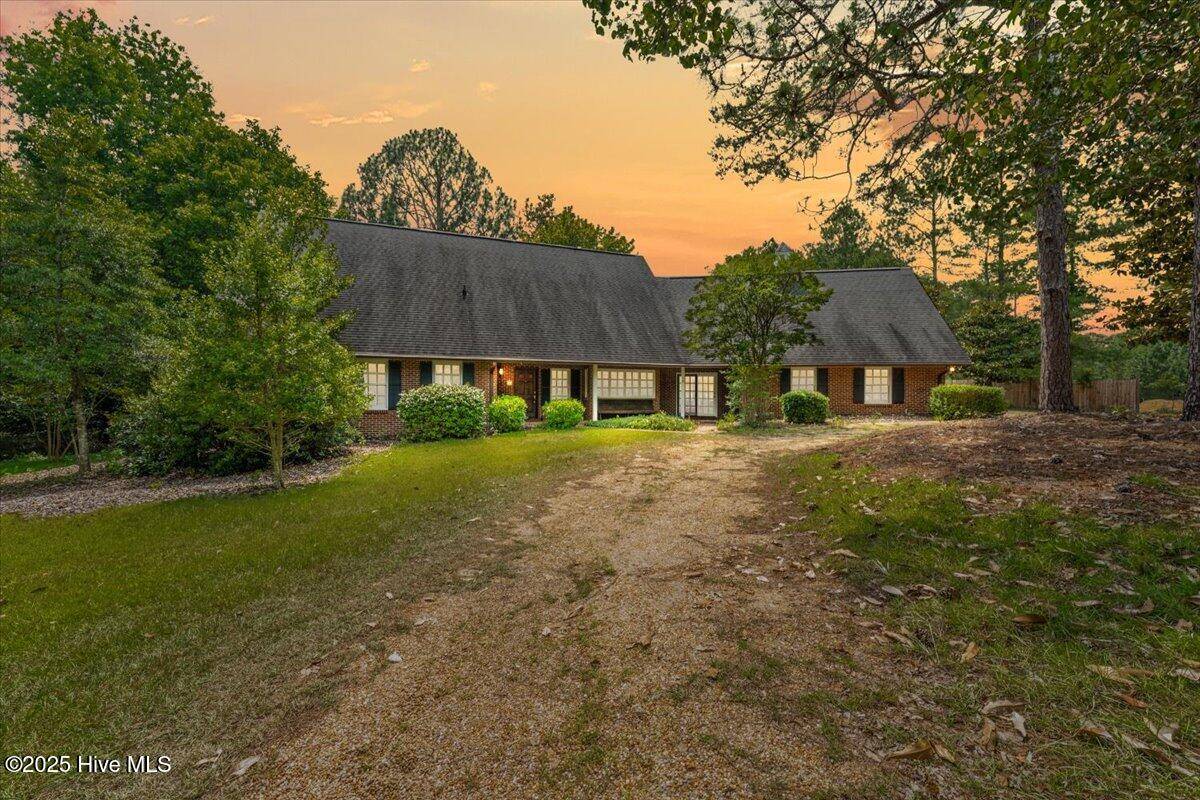 Seven Lakes, NC 27376,143 Shagbark CT