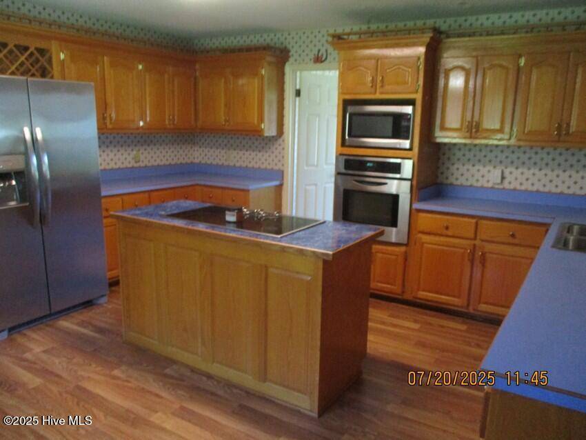 Roseboro, NC 28382,6930 Roseboro HWY