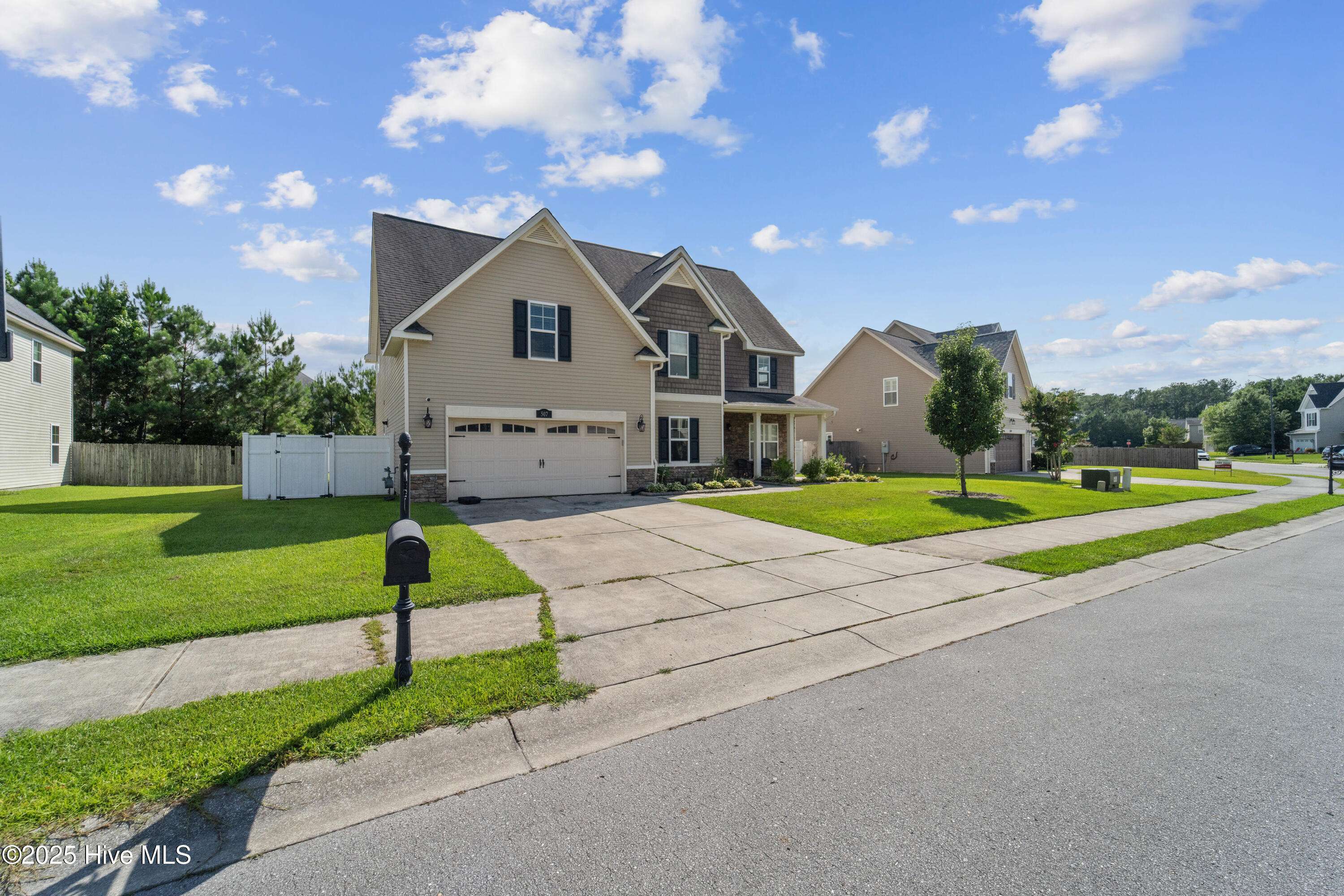 Jacksonville, NC 28546,507 Walkens Woods LN