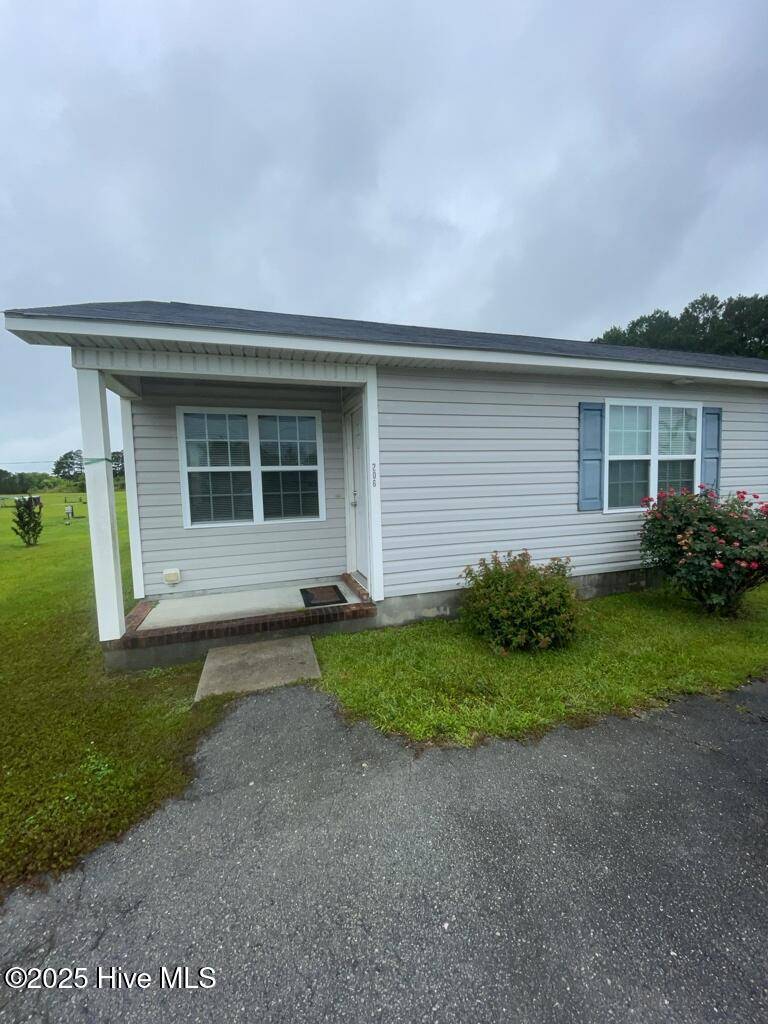 Richlands, NC 28574,206 Angus LN