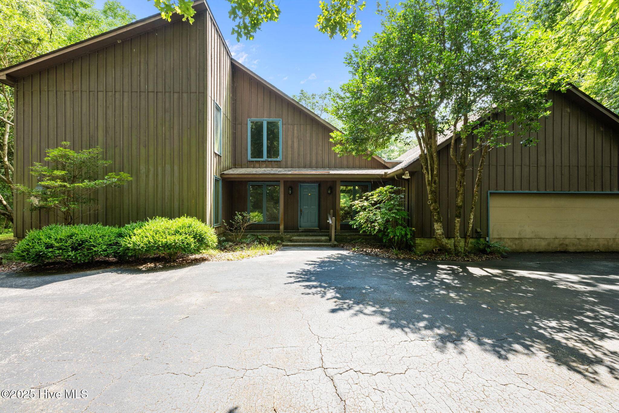 New Bern, NC 28562,449 Gatewood DR