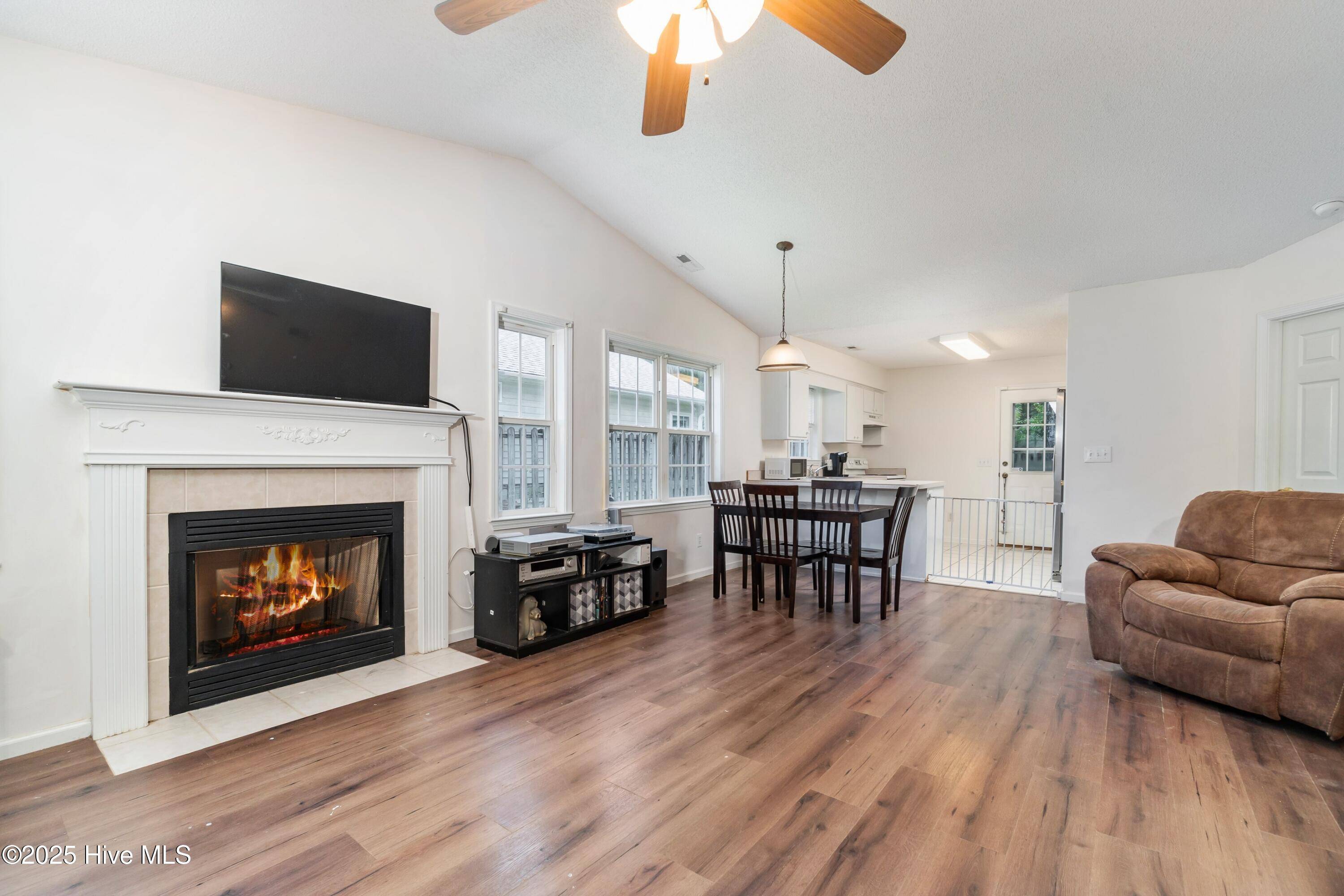 New Bern, NC 28562,3715 Elizabeth AVE