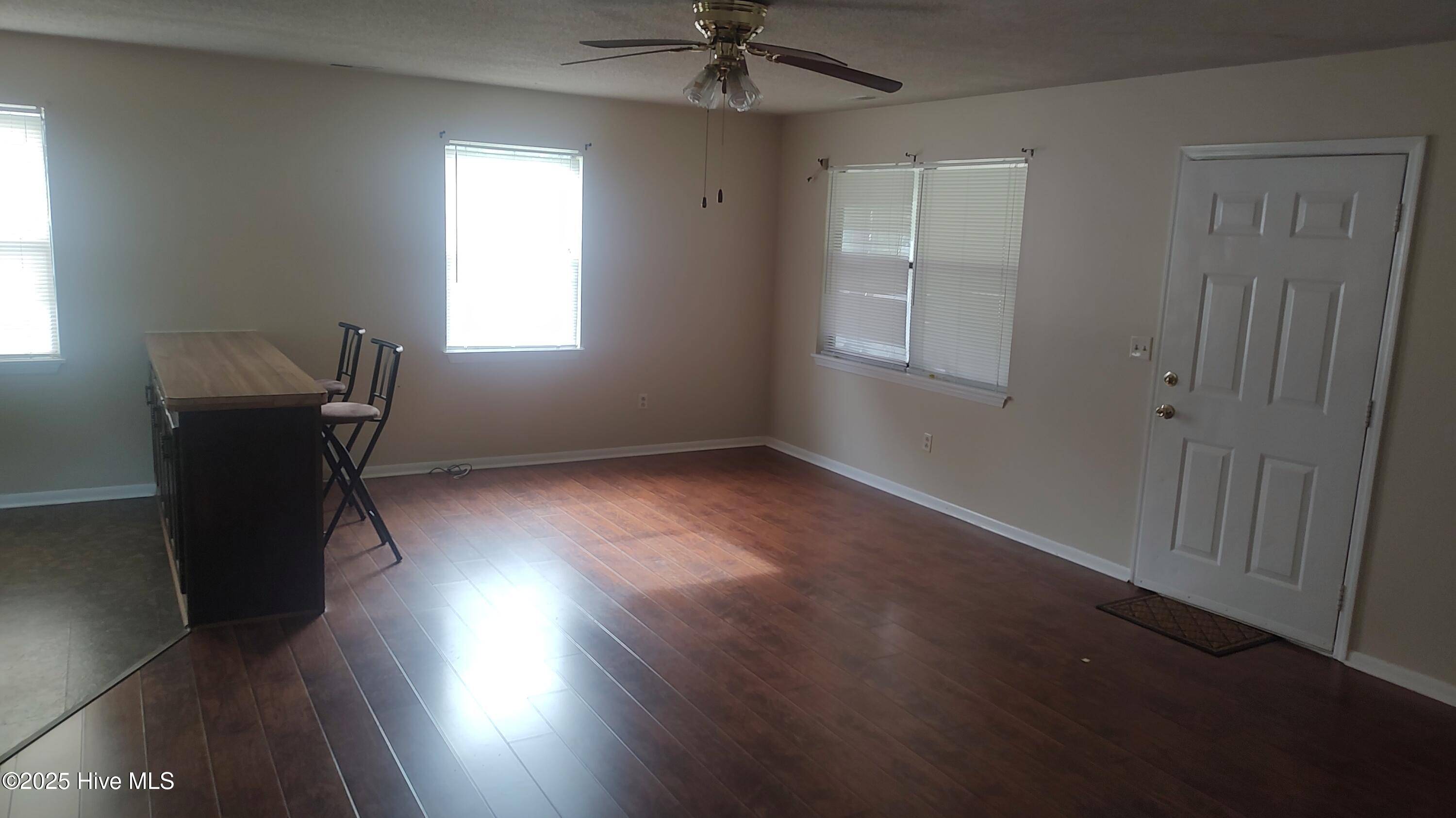 Hubert, NC 28539,113 Quail Point DR