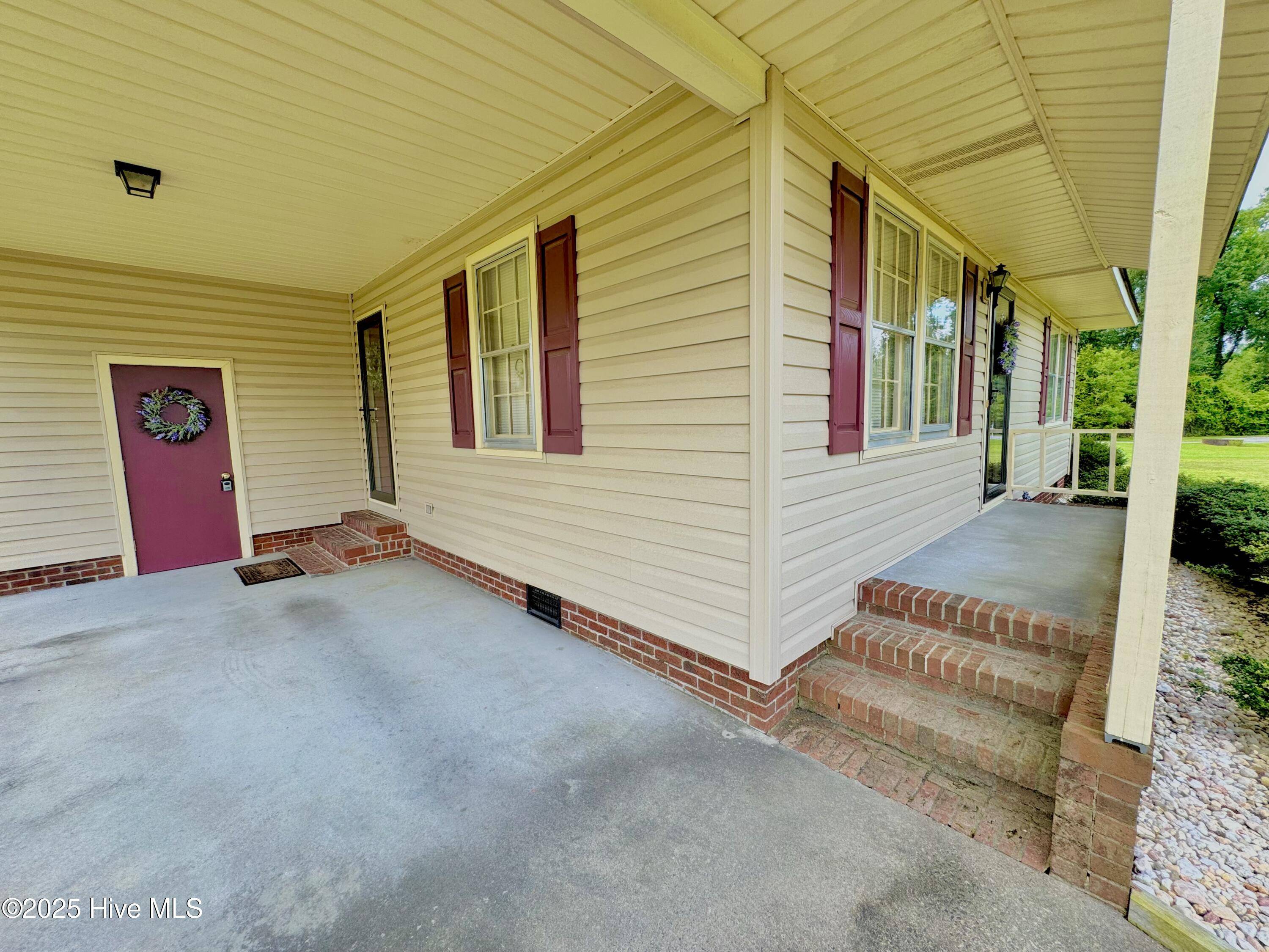 Kinston, NC 28504,2445 Tammy DR