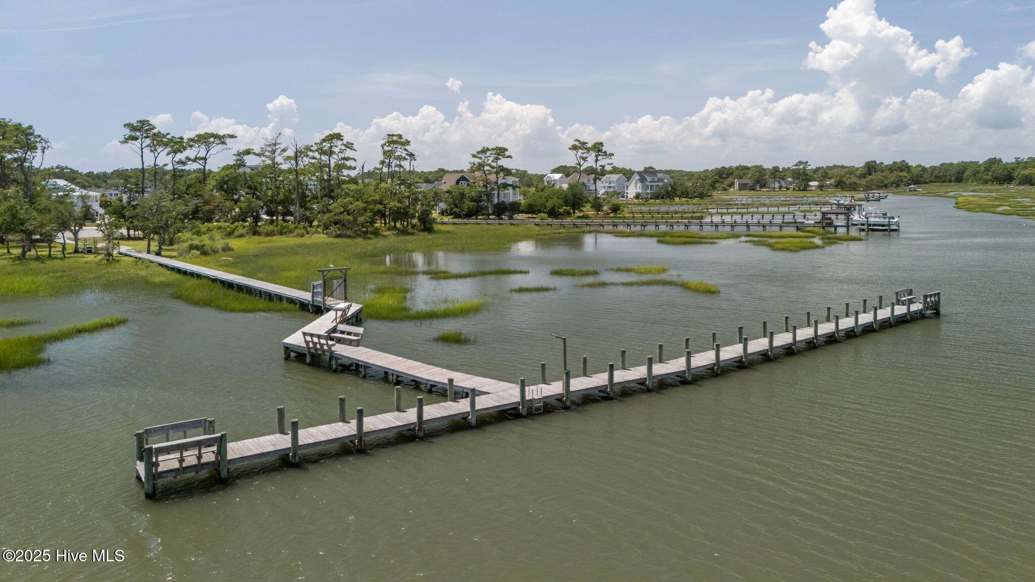 Morehead City, NC 28557,1315 Barnacle LN