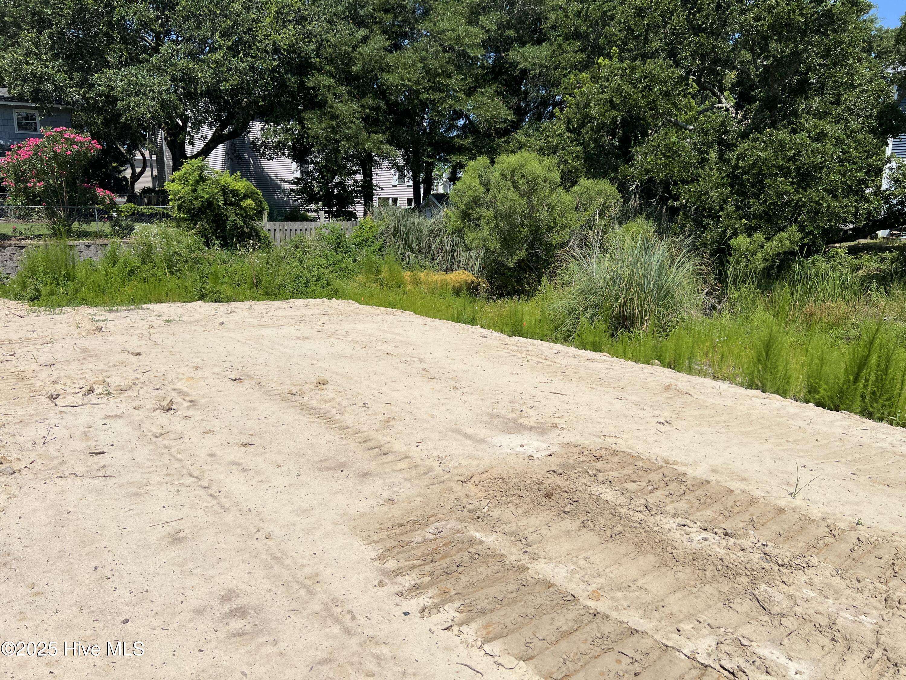 Emerald Isle, NC 28594,10515 Old Coast Guard RD