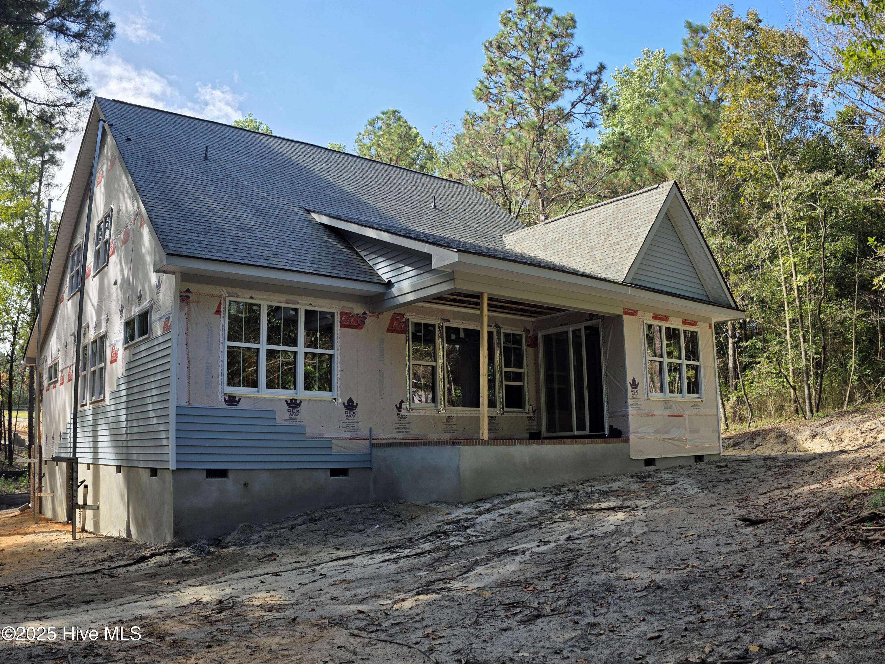 West End, NC 27376,148 Cardinal LN