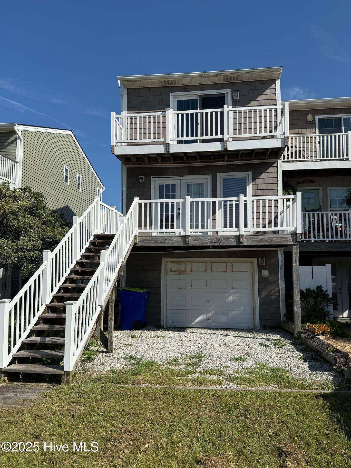 North Topsail Beach, NC 28460,137 Seagull LN