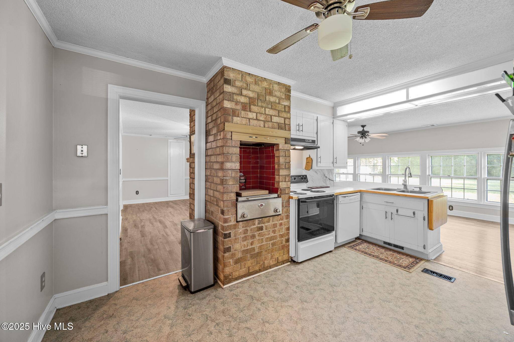 Greenville, NC 27858,1813 Worthington RD