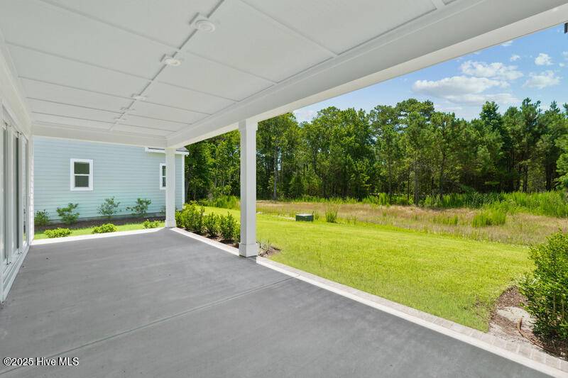 Shallotte, NC 28470,6085 Ocean Isle Palms WAY SW