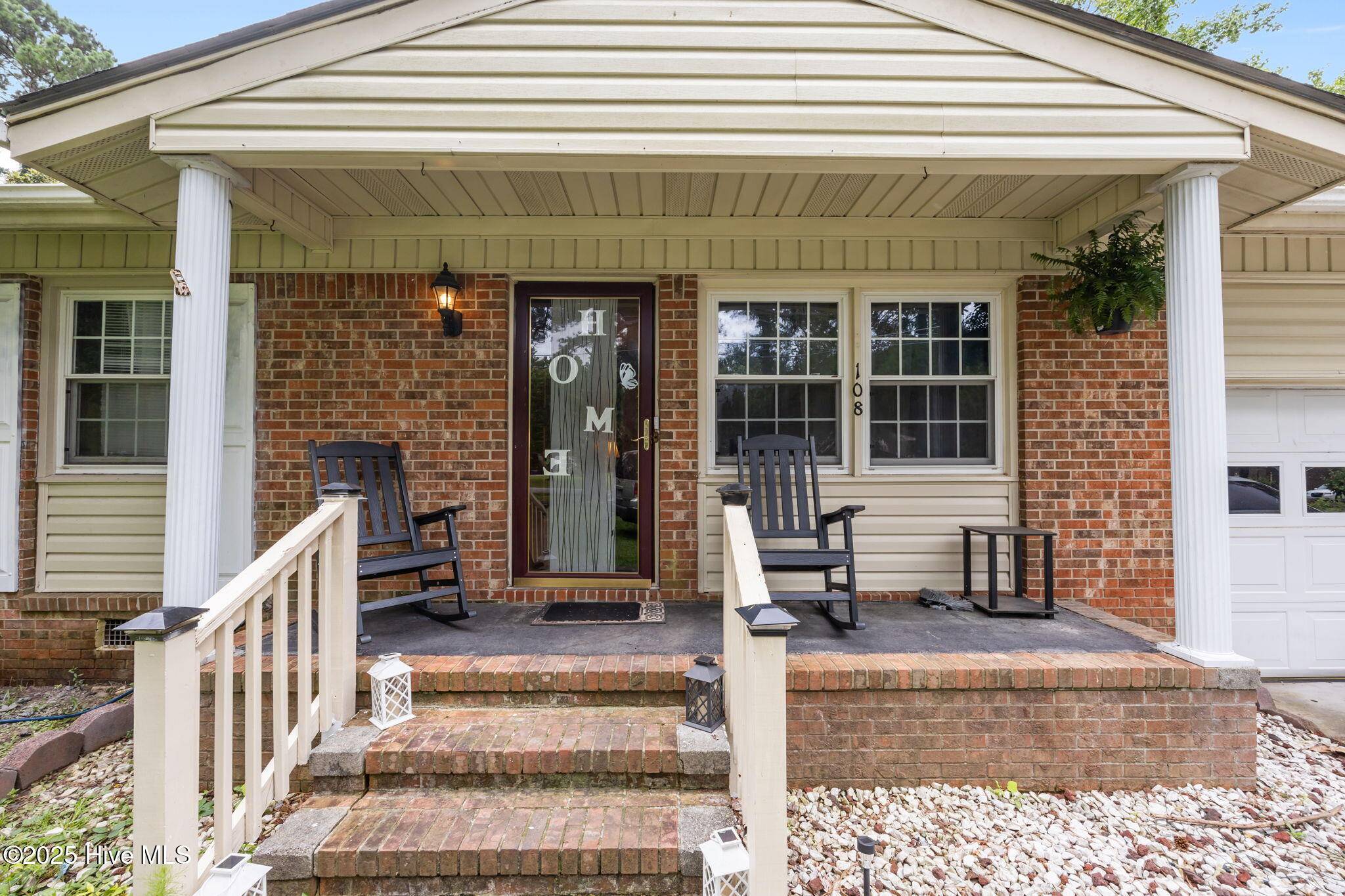 Plymouth, NC 27962,108 Bateman ST