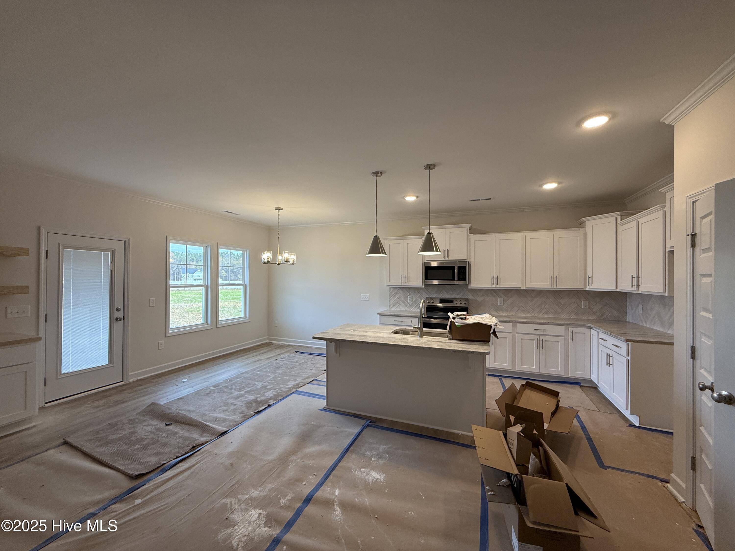 Smithfield, NC 27577,108 Tuskeegee DR