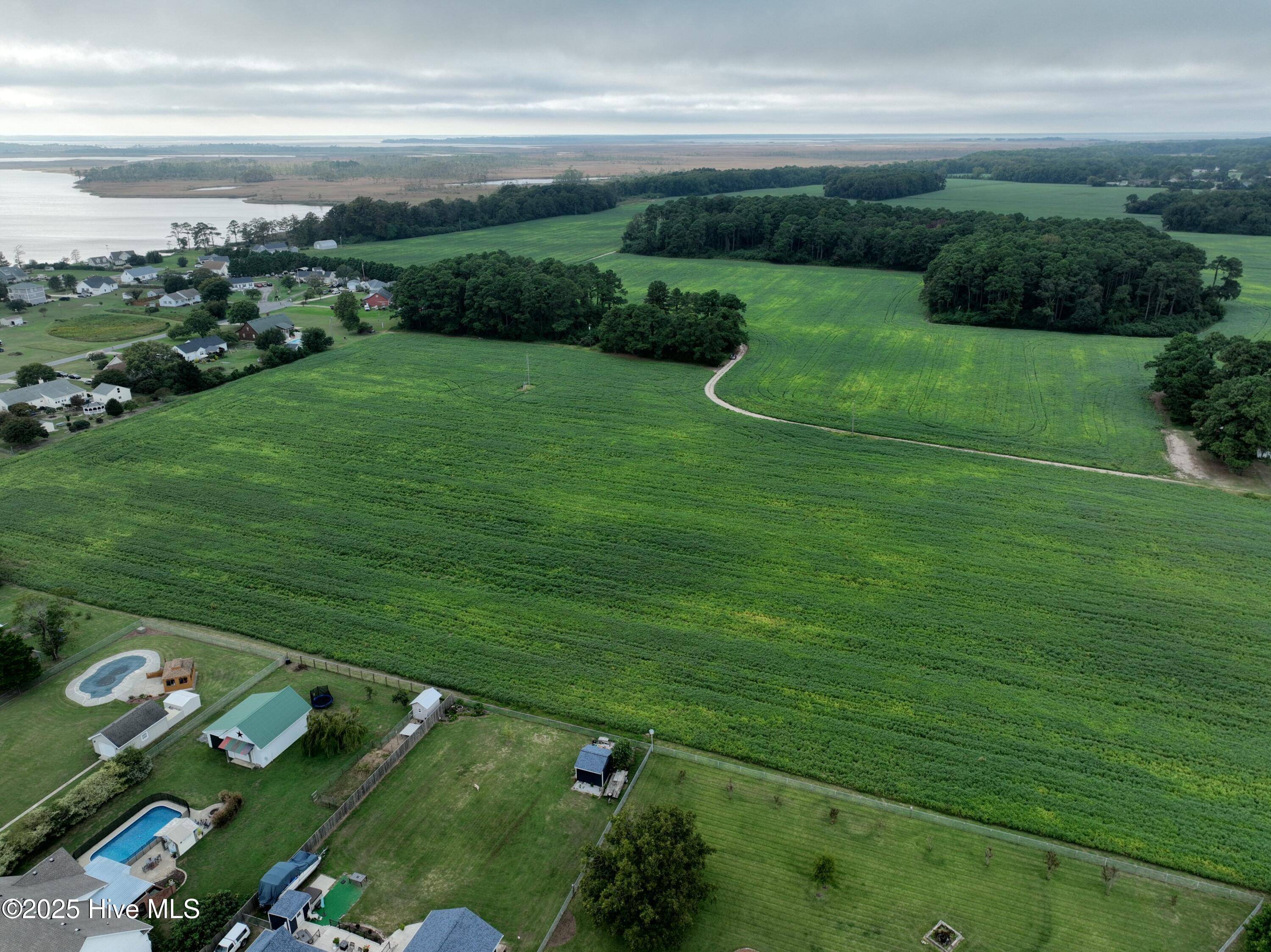 Knotts Island, NC 27950,133 Blue Heron LN