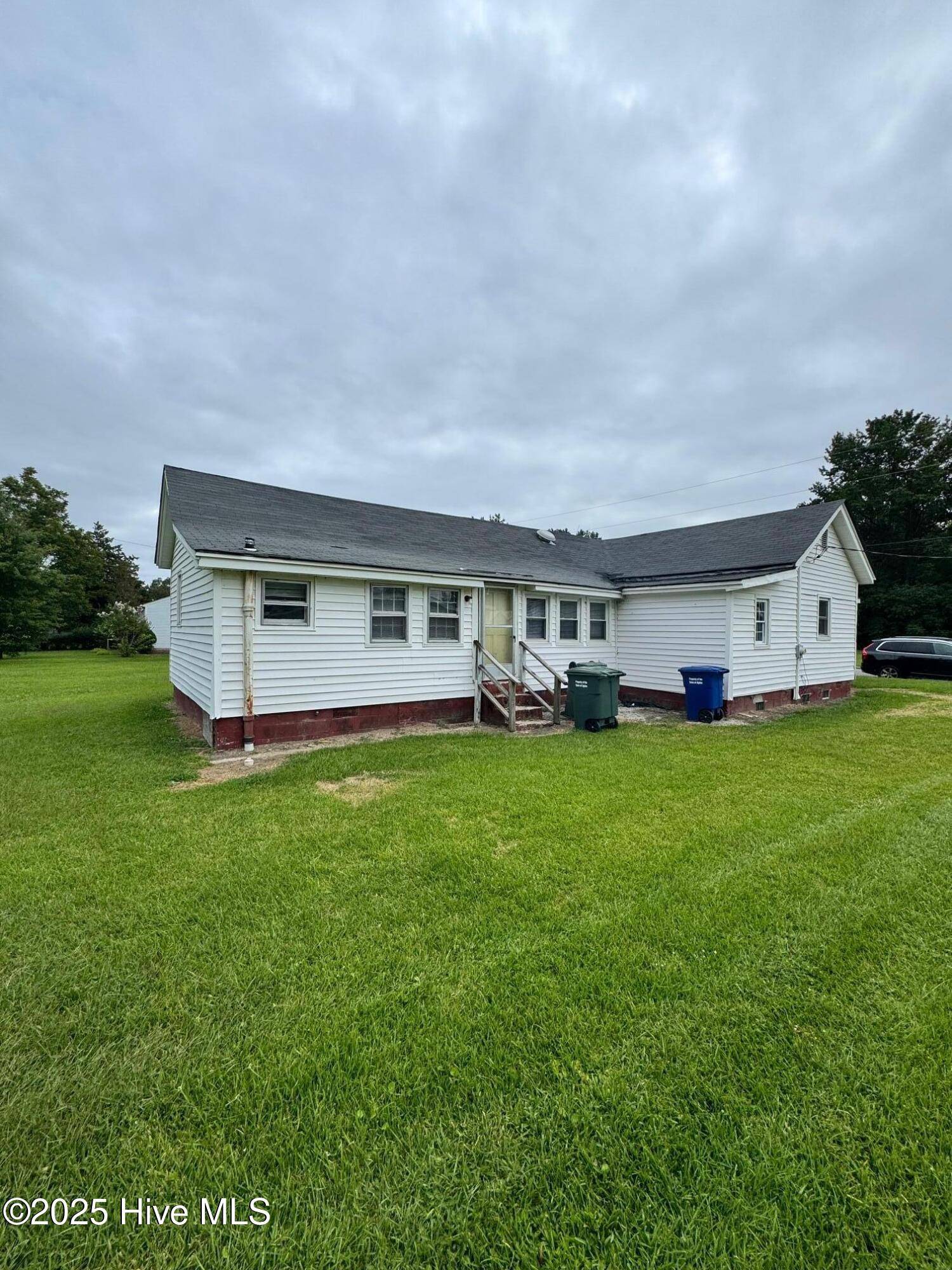 Ayden, NC 28513,4270 High ST