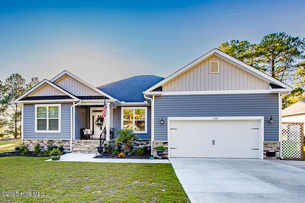 New Bern, NC 28560,1108 Coral Reef DR