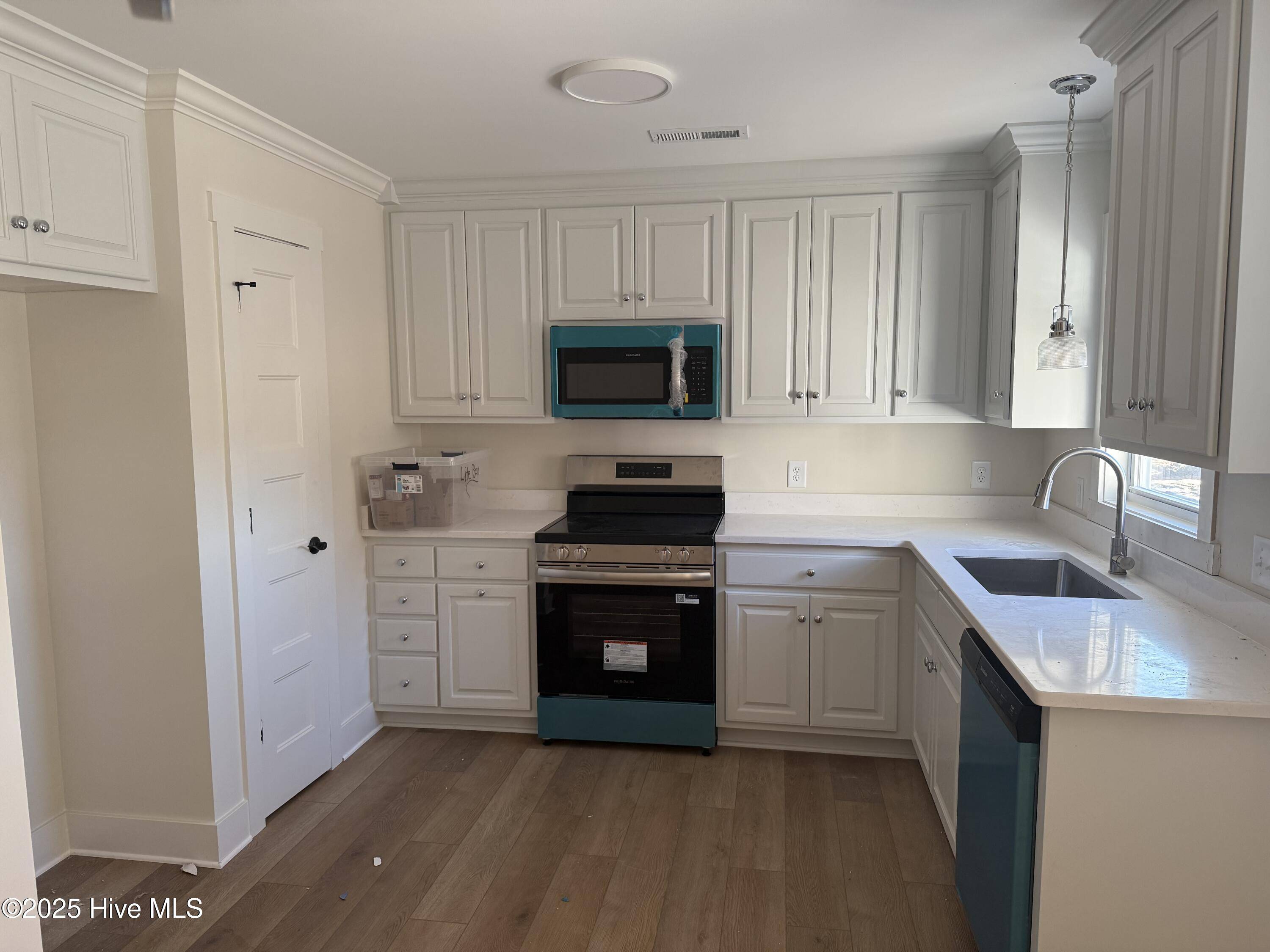 Grifton, NC 28530,767 Wall ST