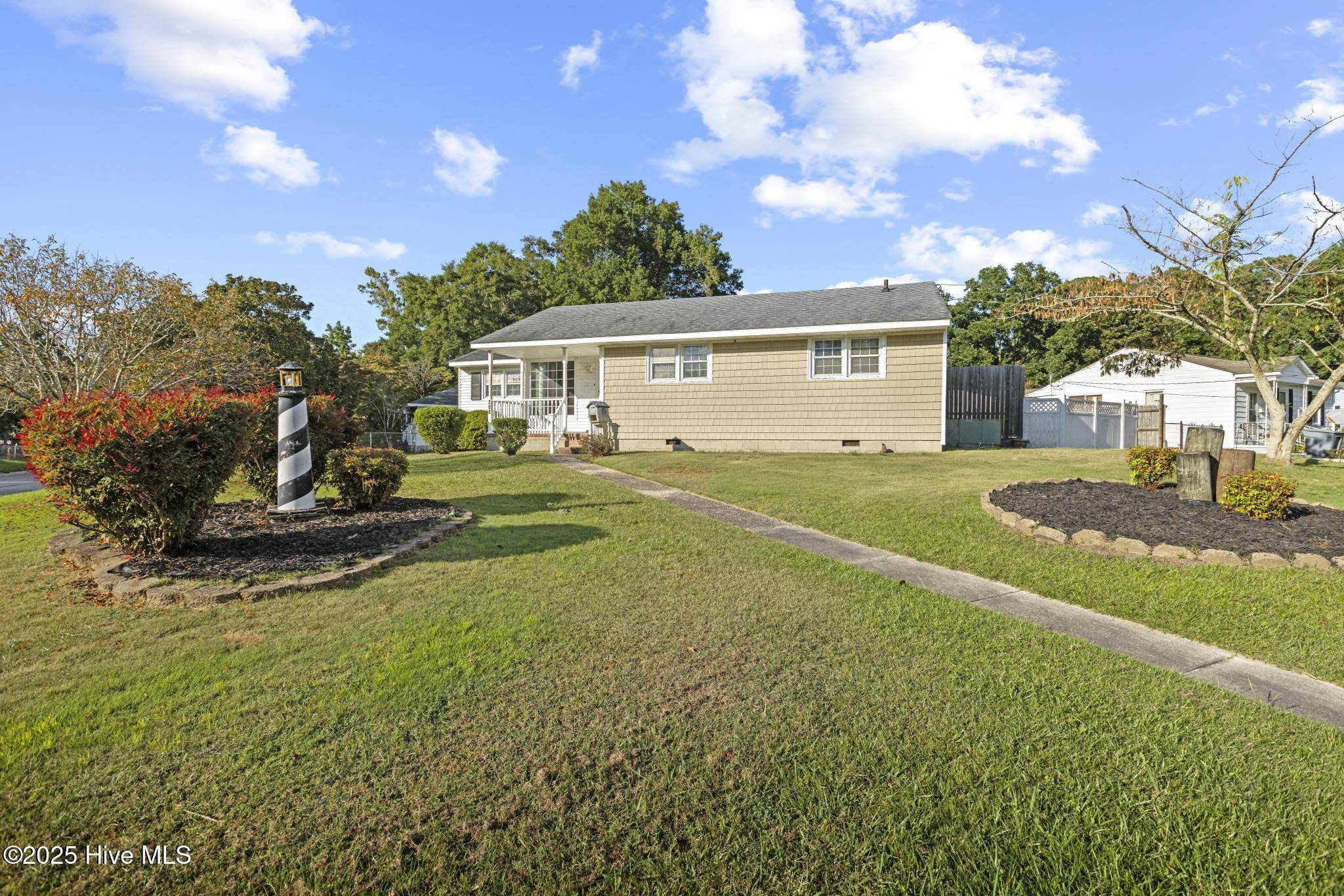 Jacksonville, NC 28540,200 Banks ST