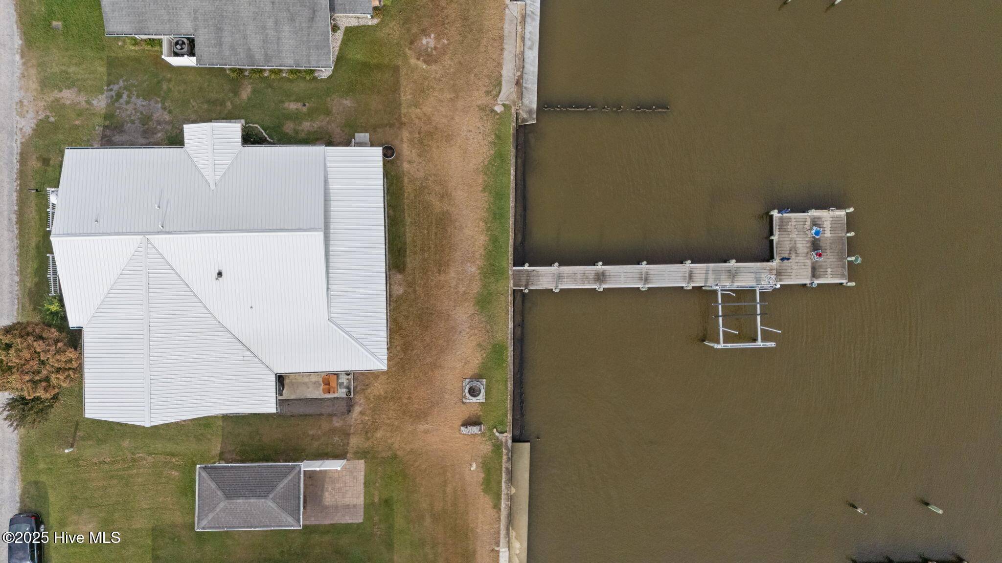 Belhaven, NC 27810,463 Pungo Shores DR