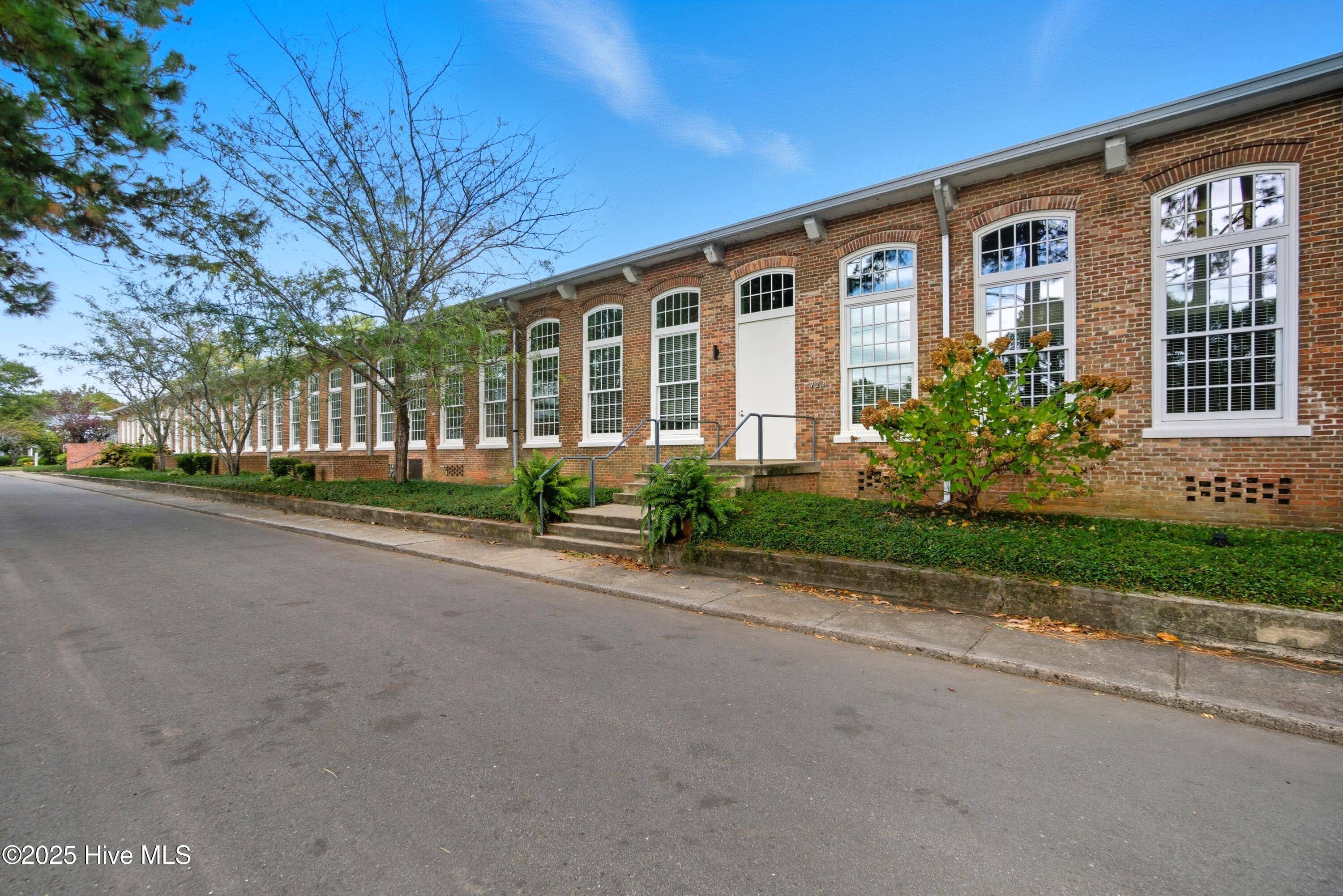 Edenton, NC 27932,723 Mcmullan AVE #Unit 604