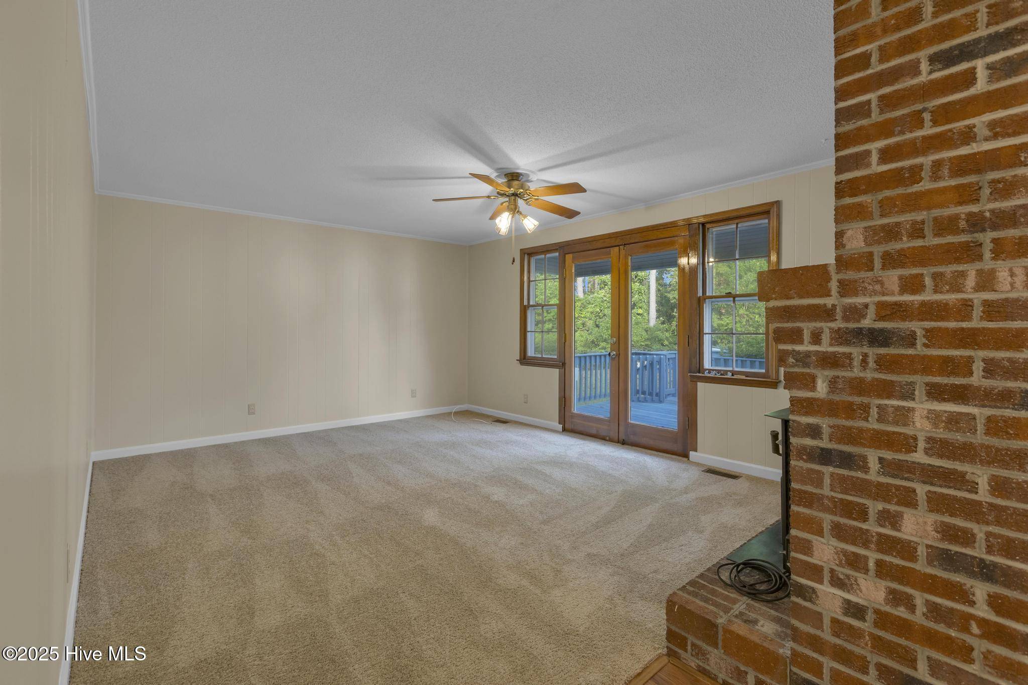 Jacksonville, NC 28540,1409 Clifton RD