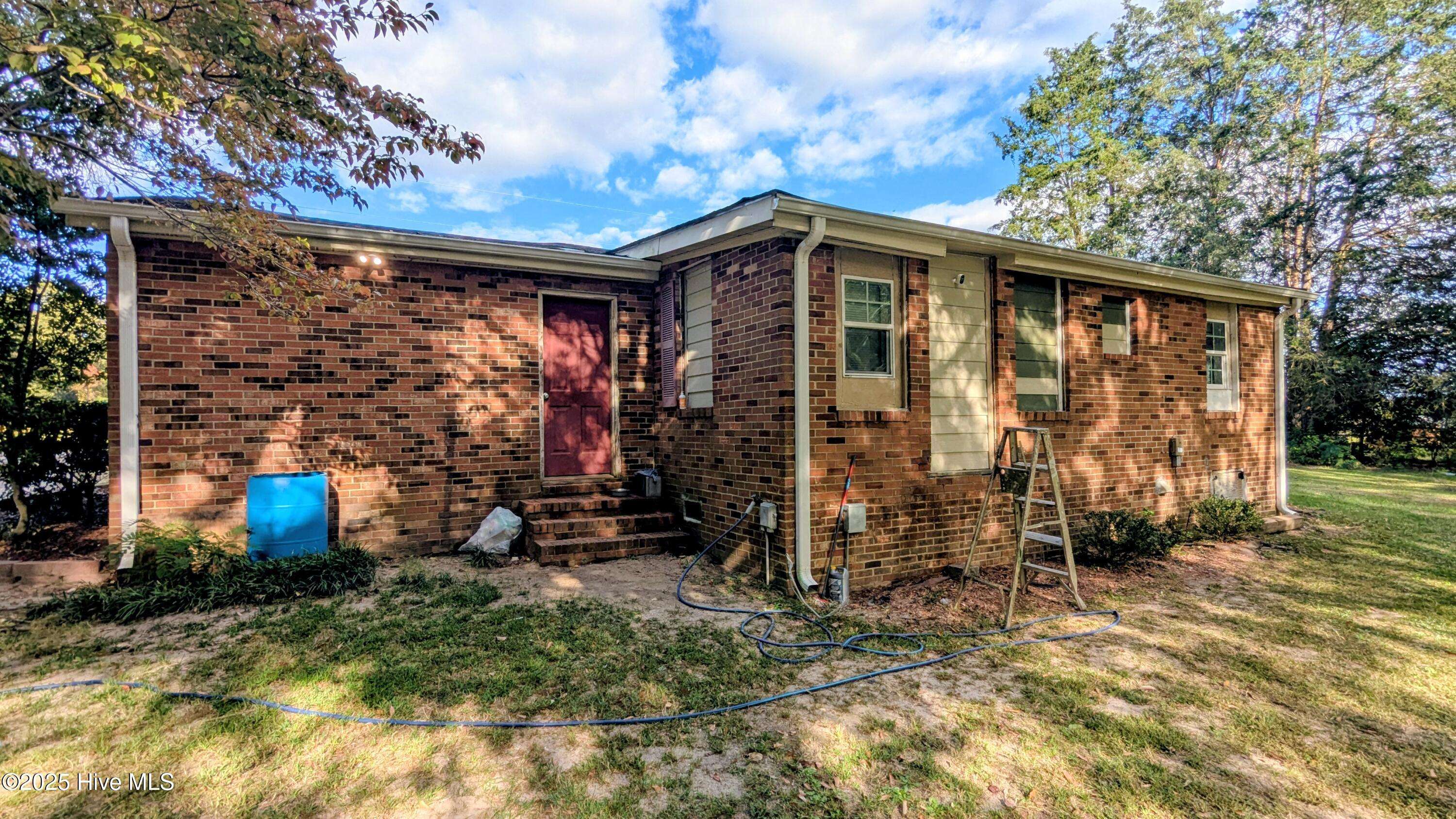 Carthage, NC 28327,312 T Johnson RD