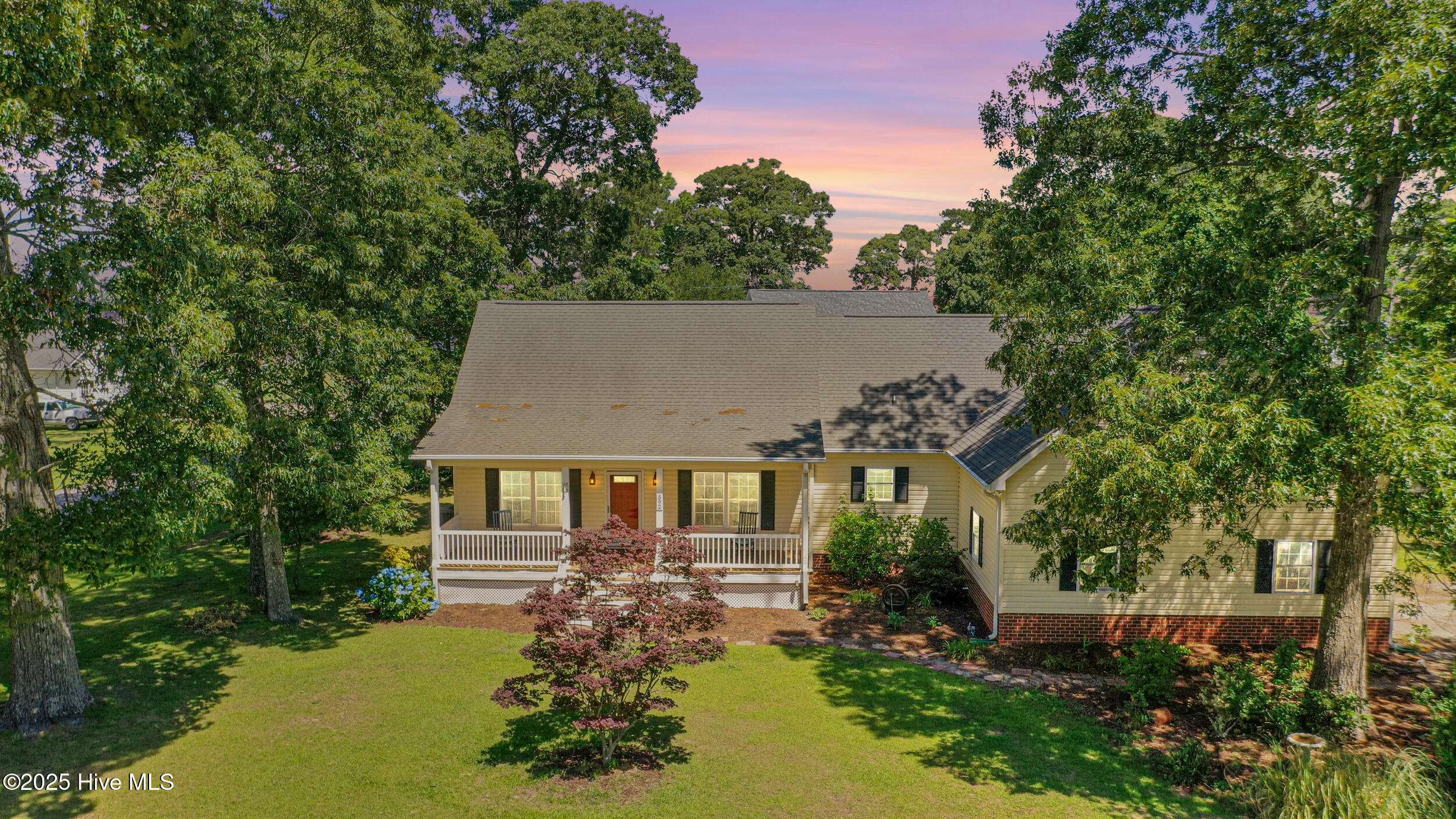 Roper, NC 27970,592 Arnolds Beach RD