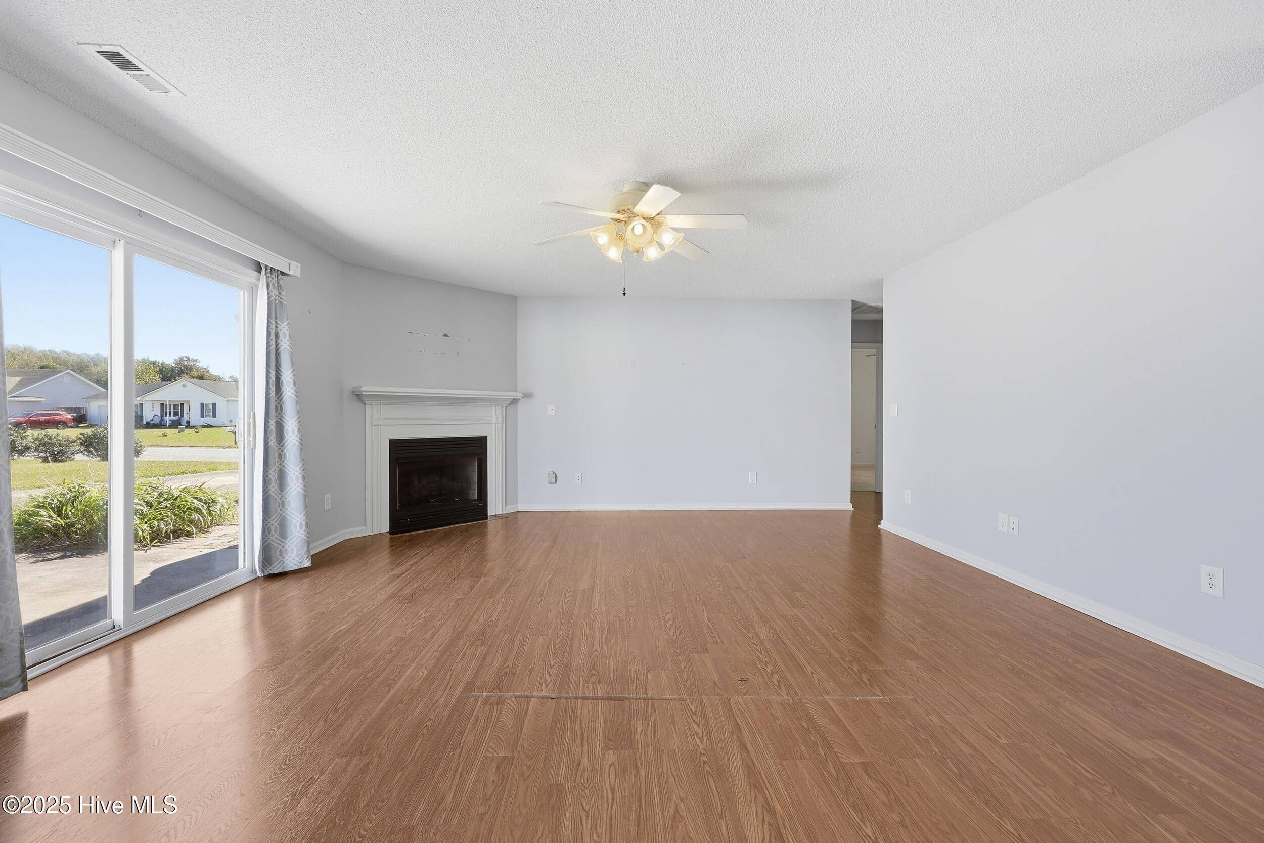 Elizabeth City, NC 27909,304 Kristin ST