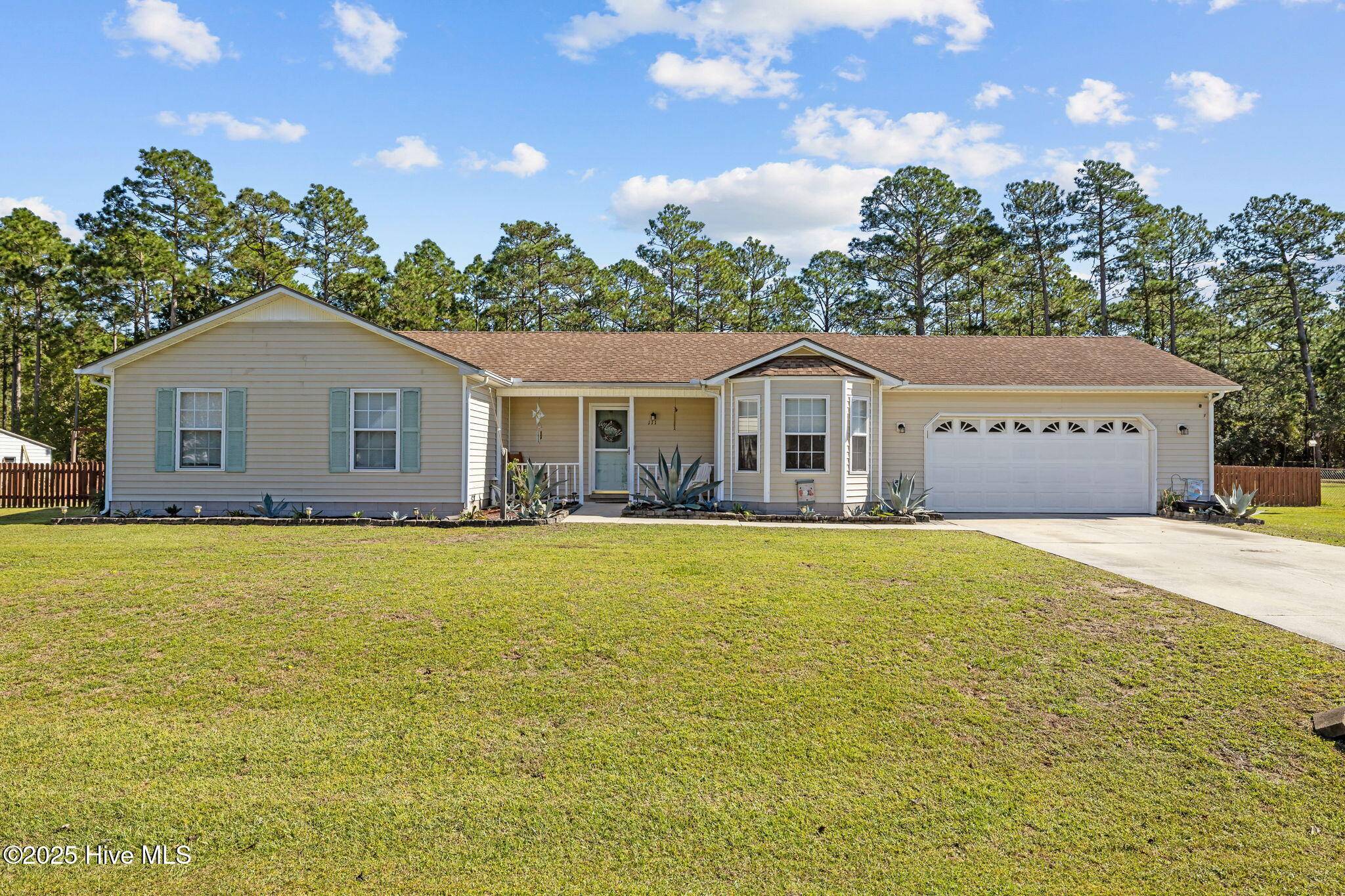 Newport, NC 28570,111 Countryside CT