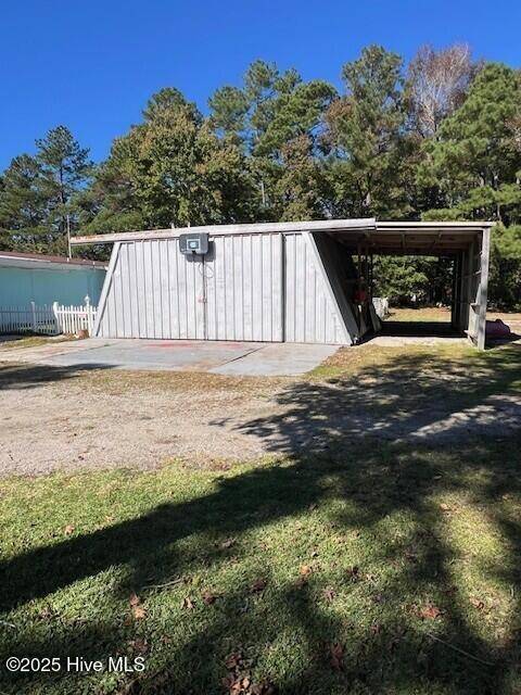 Beaufort, NC 28516,957 Harkers Island RD