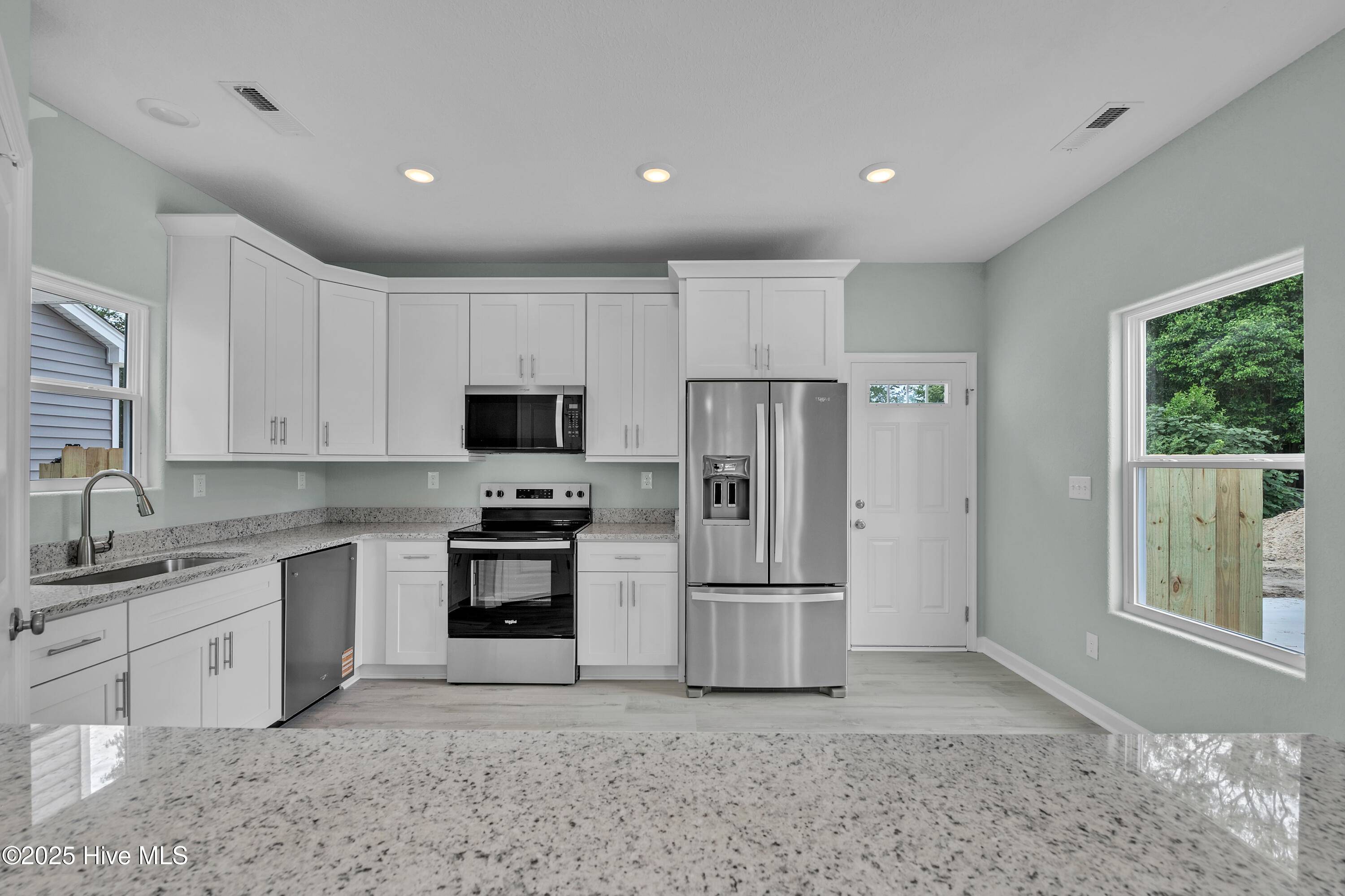 Elizabeth City, NC 27909,421 Elcinoca DR