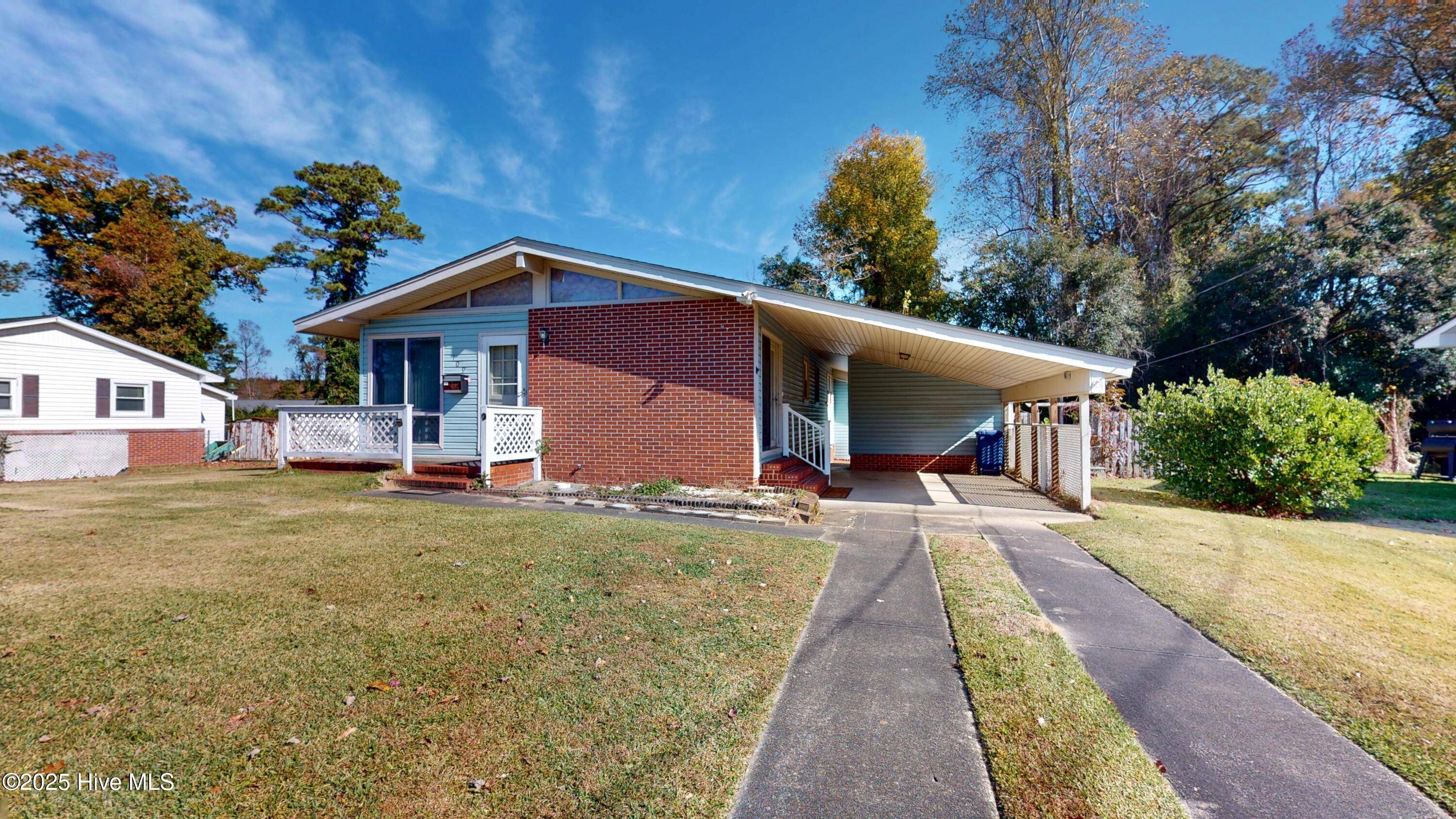 Jacksonville, NC 28546,109 London LN