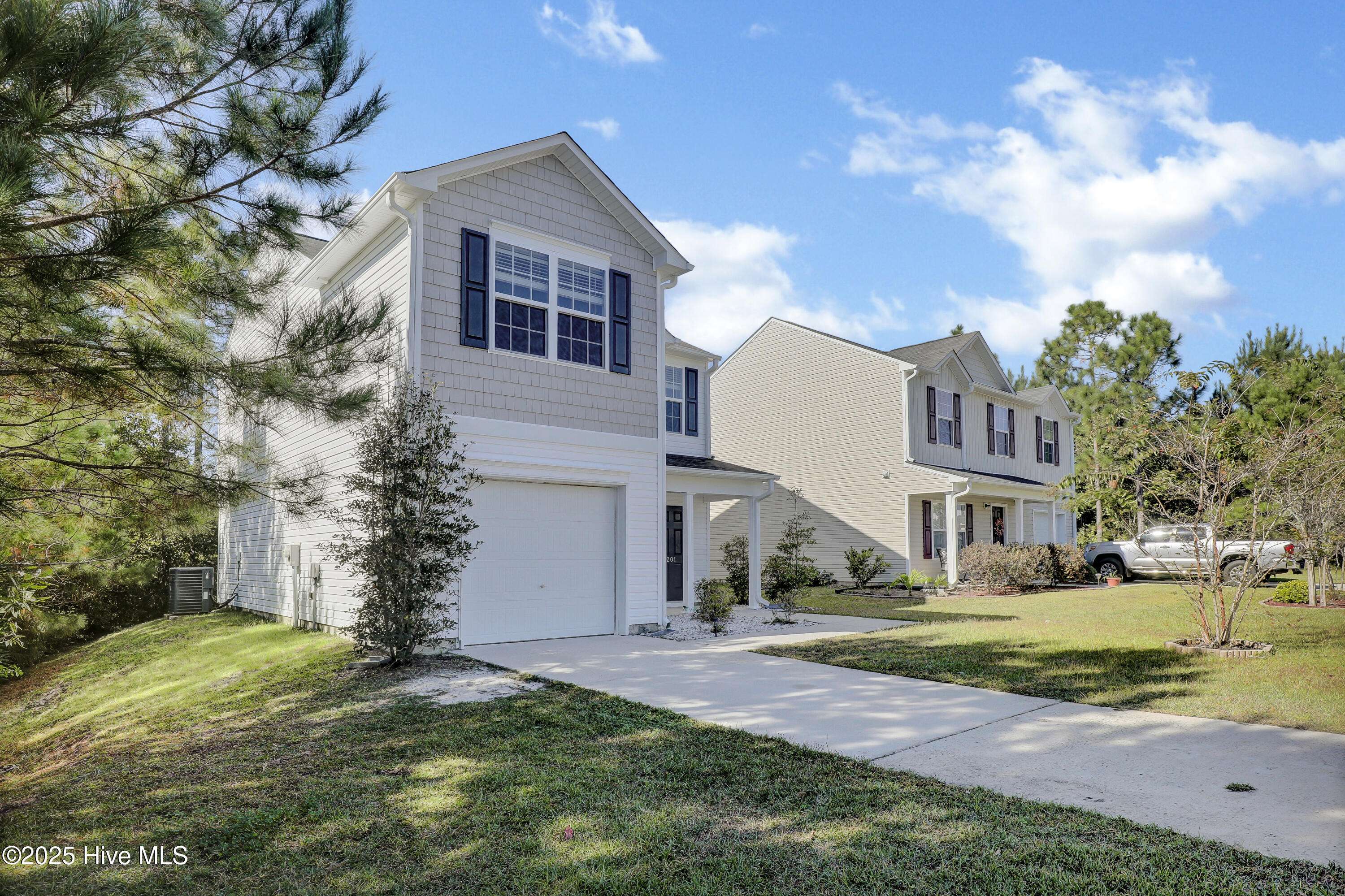 Holly Ridge, NC 28445,201 Bungalow RD