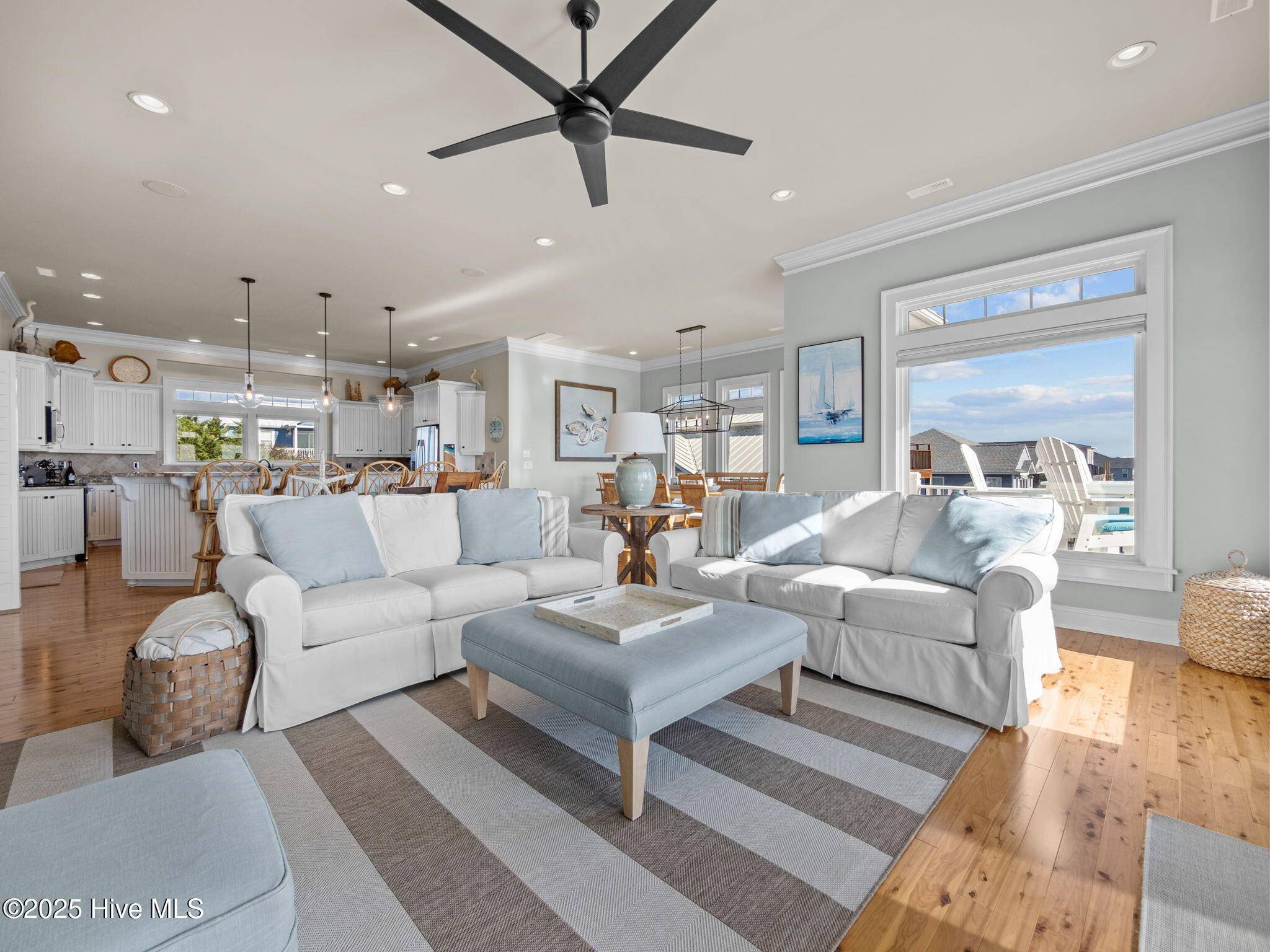 Emerald Isle, NC 28594,6414 Ocean DR