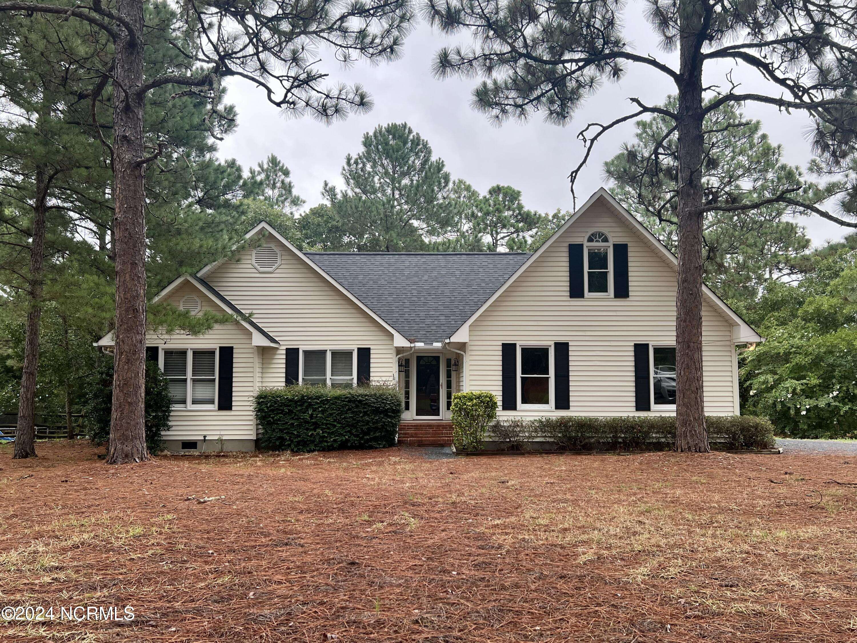 West End, NC 27376,102 Seminole CT