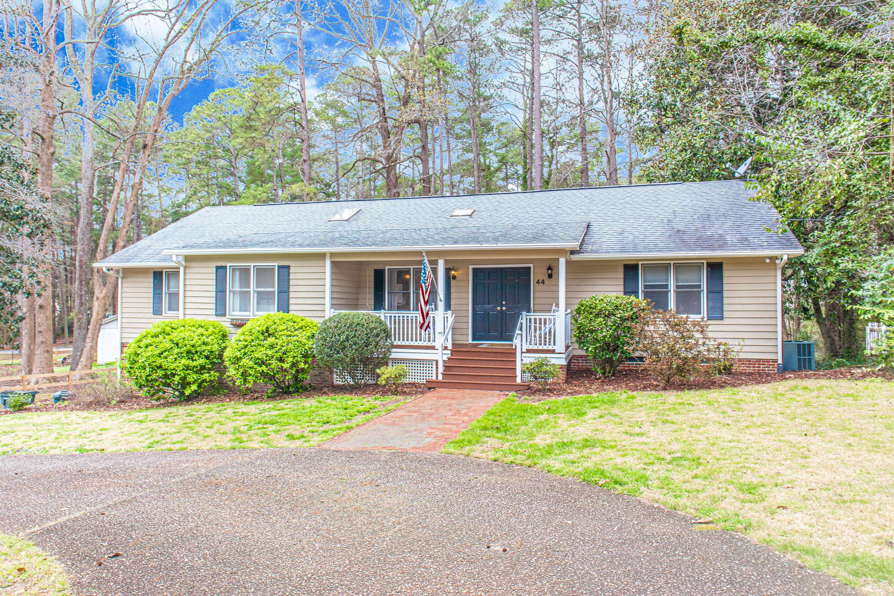 Southern Pines, NC 28387,44 Wildwood CT