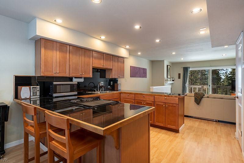 Incline Village, NV 89451,624 Lariat CIR #1