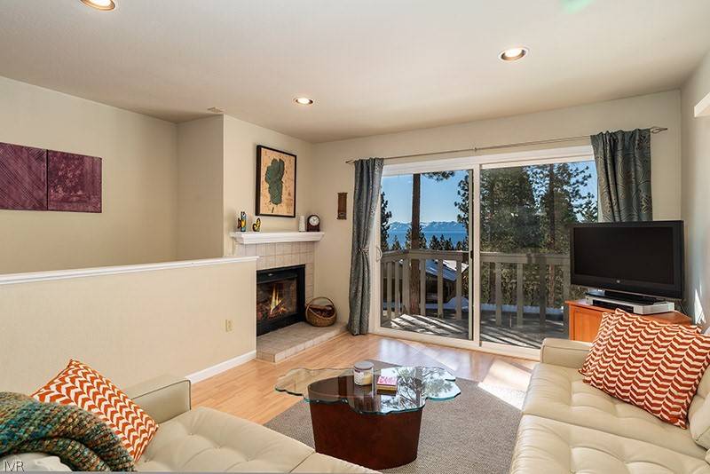 Incline Village, NV 89451,624 Lariat CIR #1