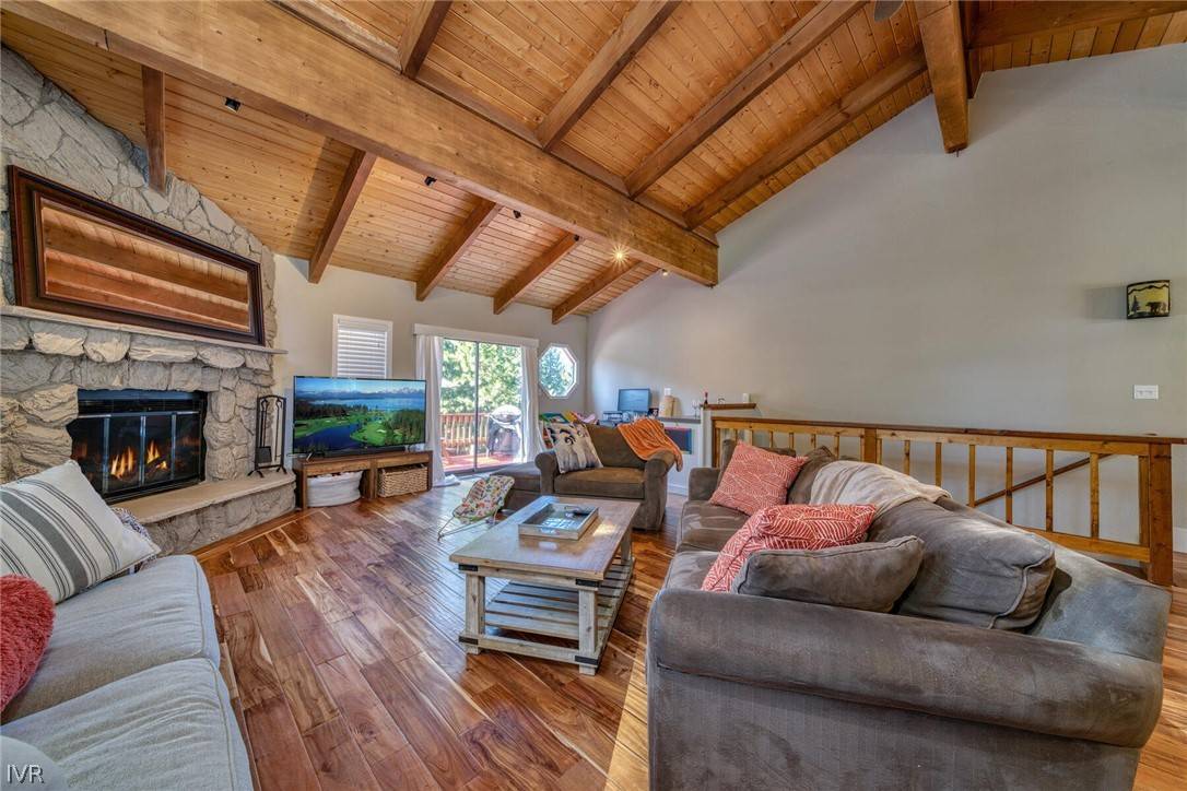 Incline Village, NV 89451,830 Oriole WAY #27