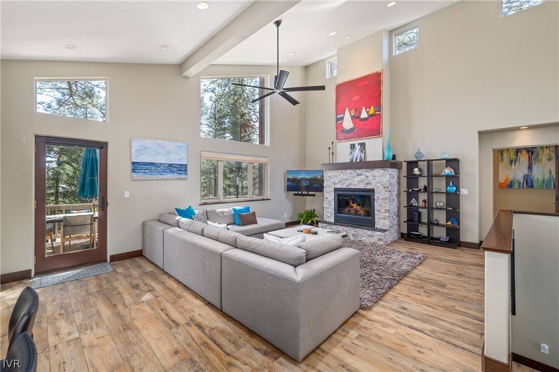 Incline Village, NV 89451,254 Deer CT