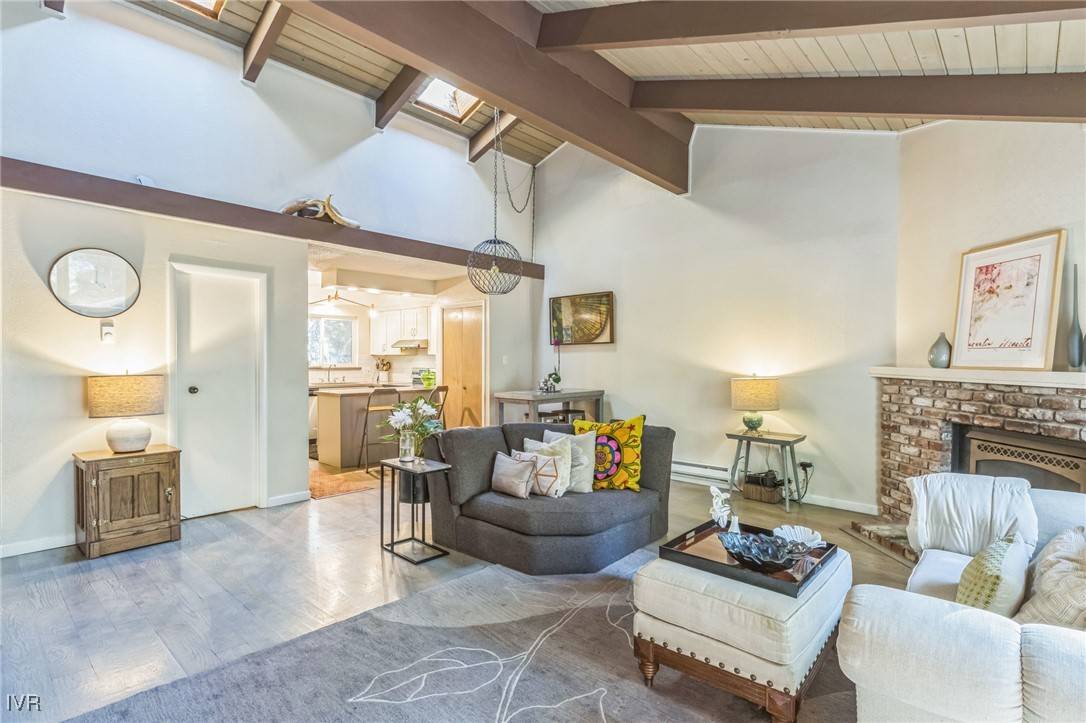 Incline Village, NV 89451,321 Ski WAY #10