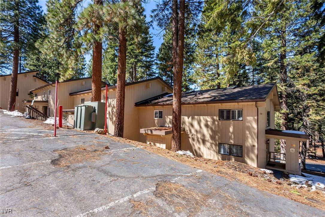 Incline Village, NV 89451,321 Ski WAY #59