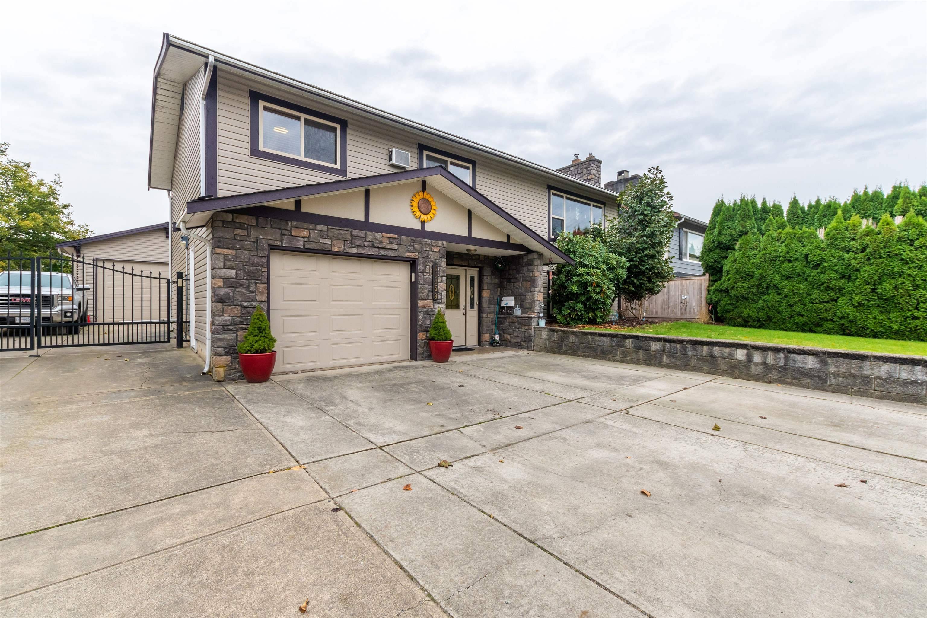 Chilliwack, BC V2P 6T3,10458 GLASGOW ST