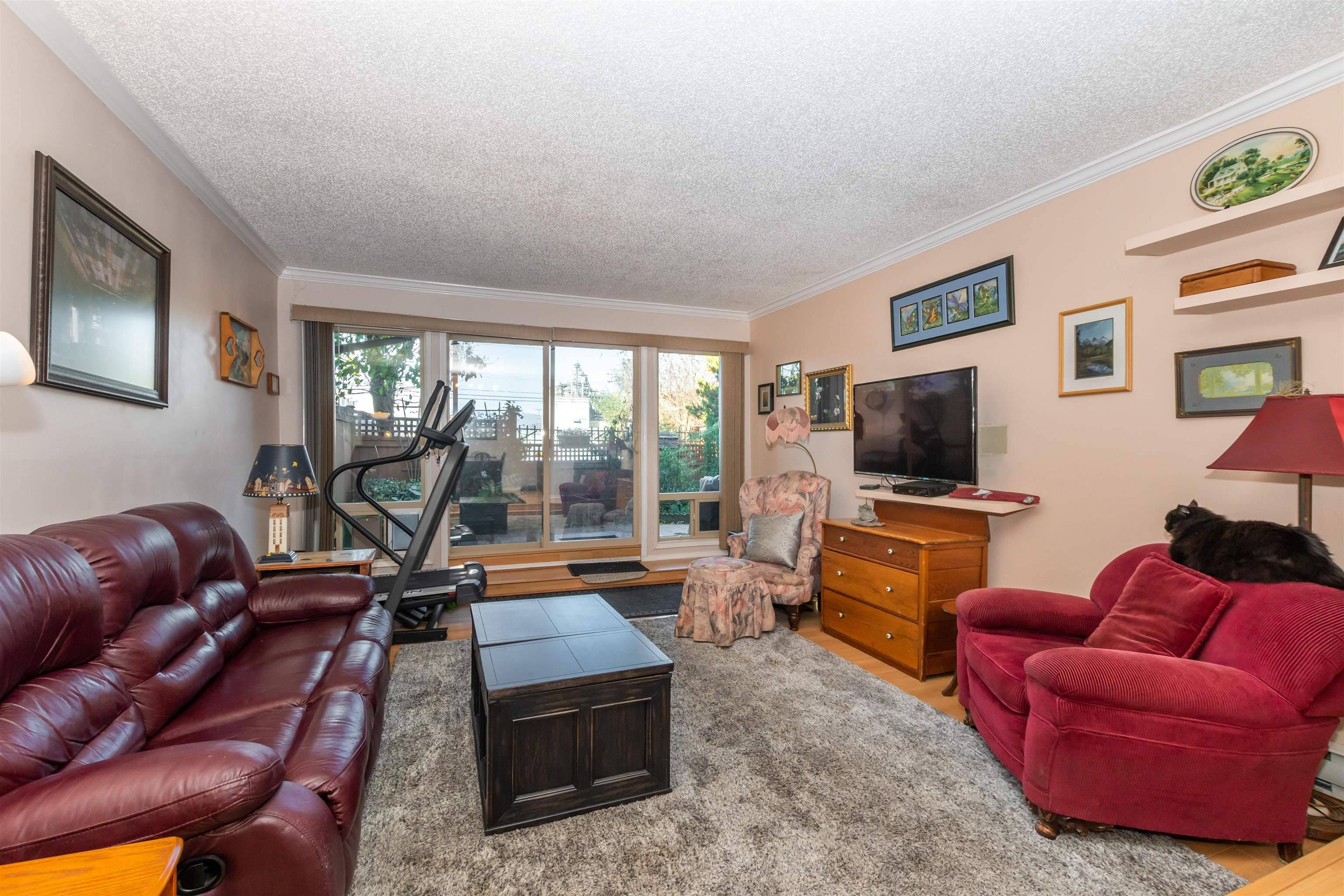 Chilliwack, BC V2P 1J8,46210 CHILLIWACK CENTRAL RD #101