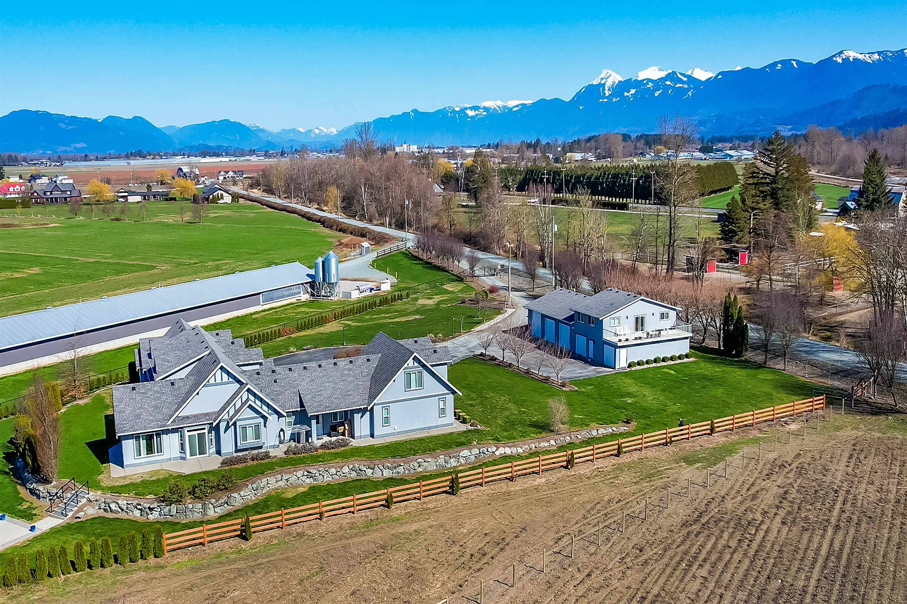 Sardis - Greendale, BC V2R 4B4,5345 HOPEDALE RD