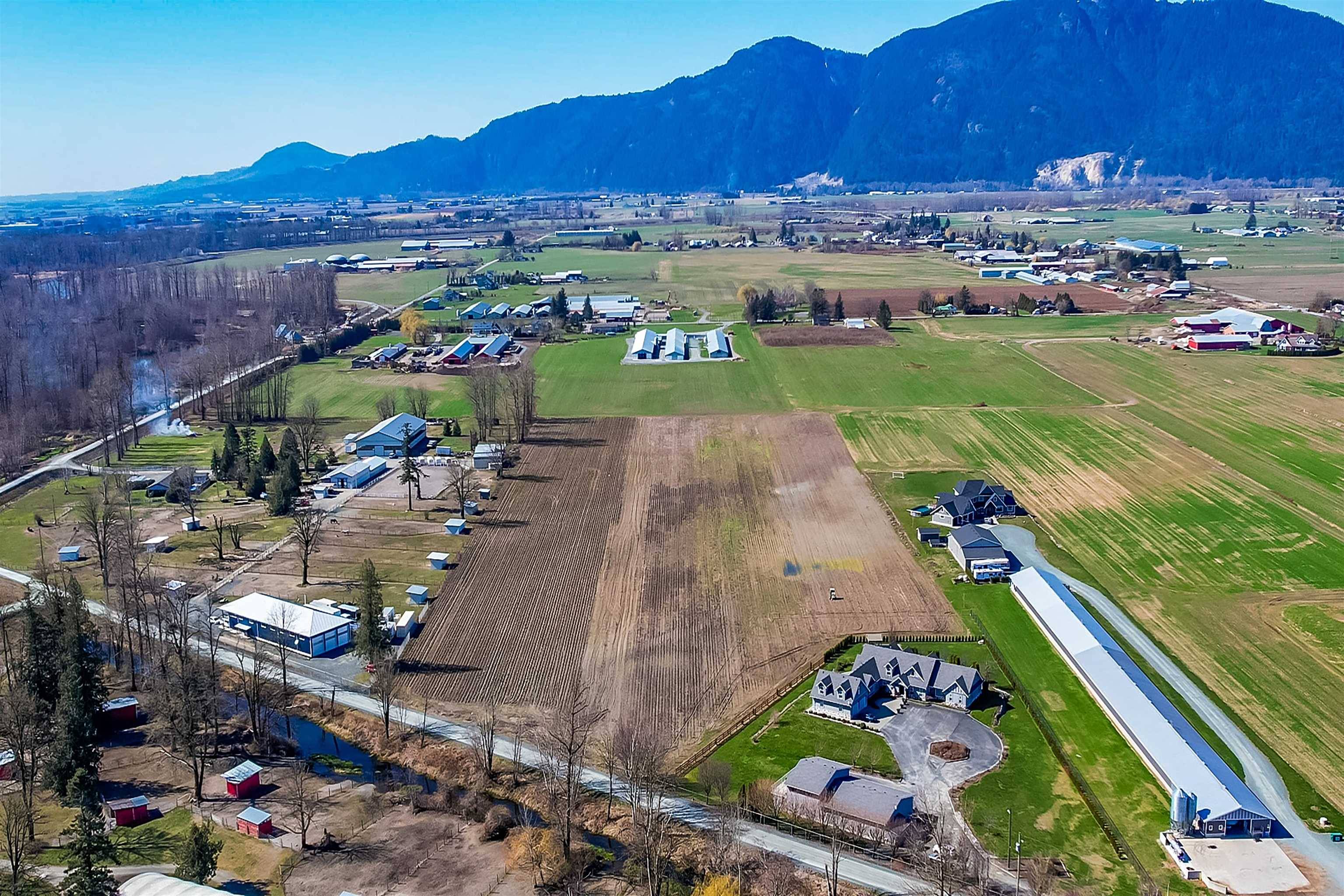 Sardis - Greendale, BC V2R 4B4,5345 HOPEDALE RD